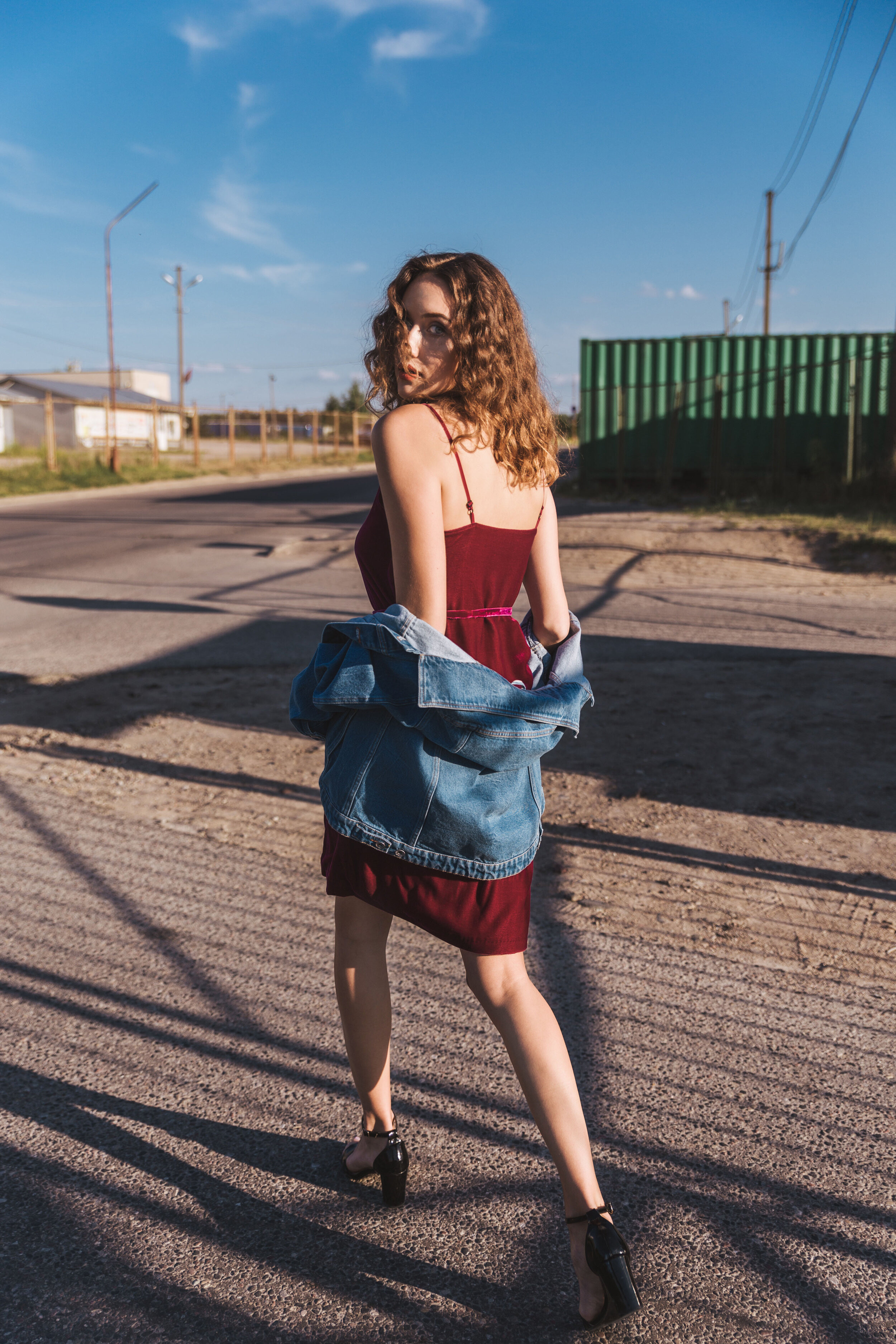 Downtown Girl. Fotografas Jevgenijus Misevič — misevicphoto.com