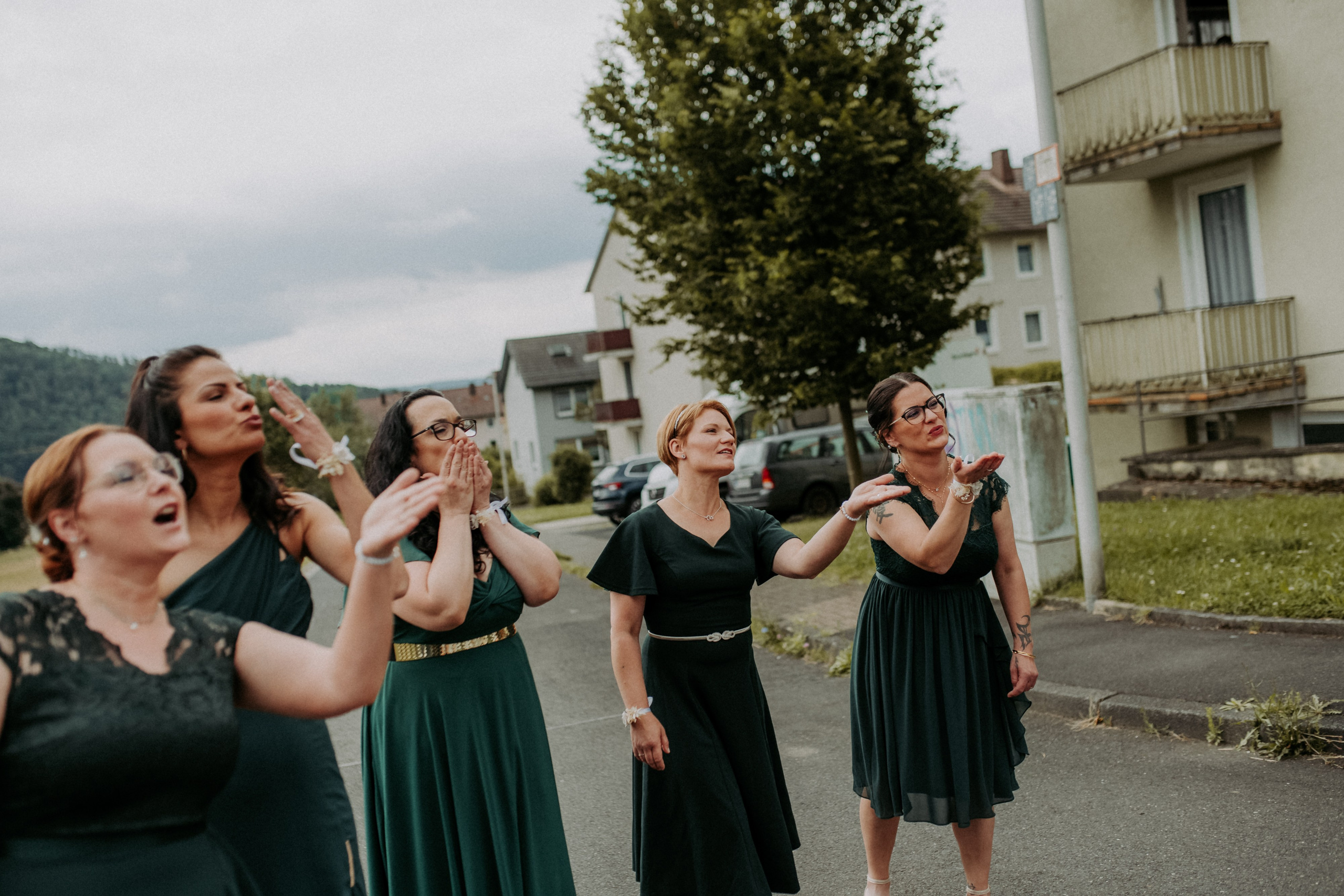 Hochzeit von Jenny & Basti – Emotionale Hochzeitsfotos | Hochzeitsfotograf Würzburg. Anna Saribekyan – Beste Hochzeitsfotografin in Würzburg, Top 10 in Deutschland