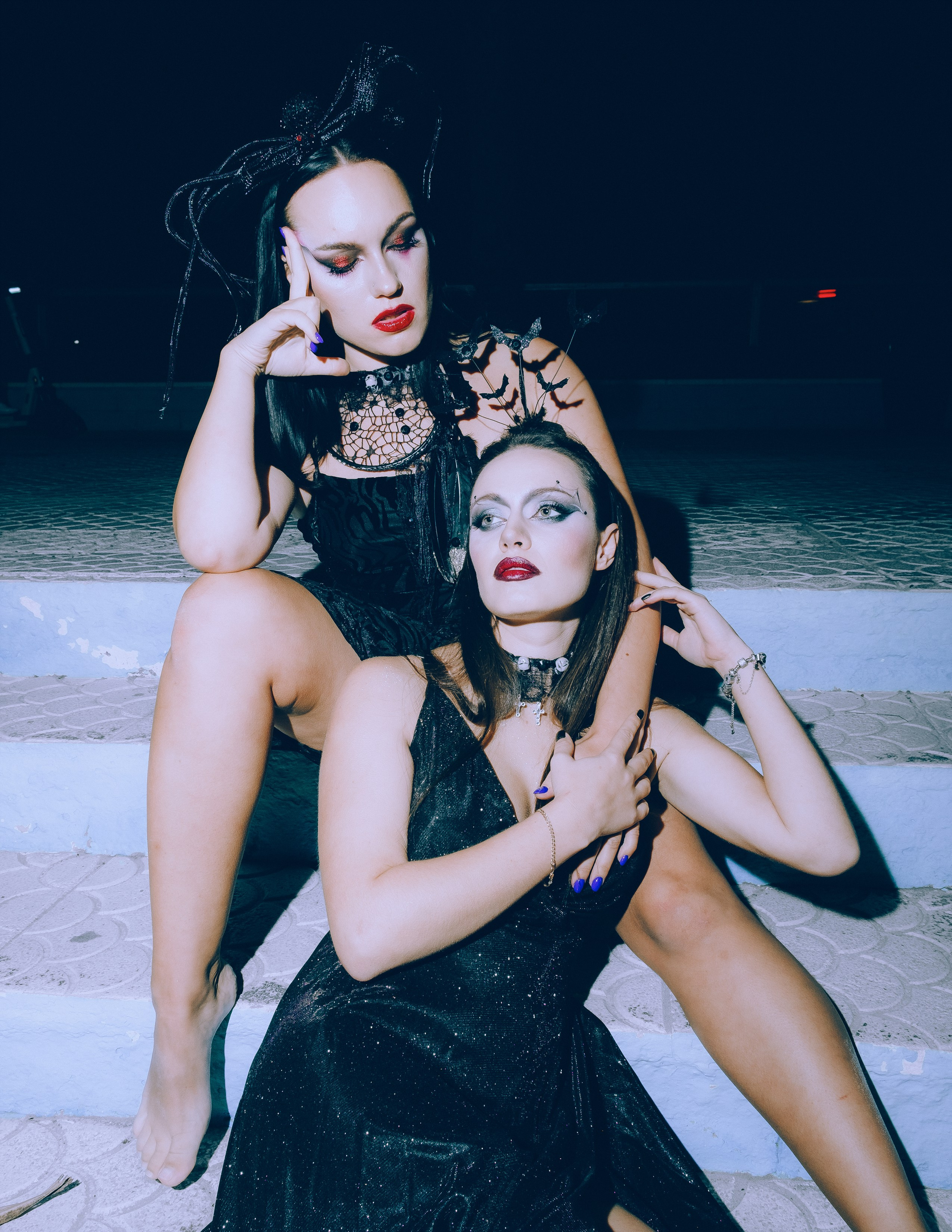 Мистическая Halloween-фотосессия на пляже: фотограф Аликанте и Торревьеха для креативных съемок — Андрей Луковников