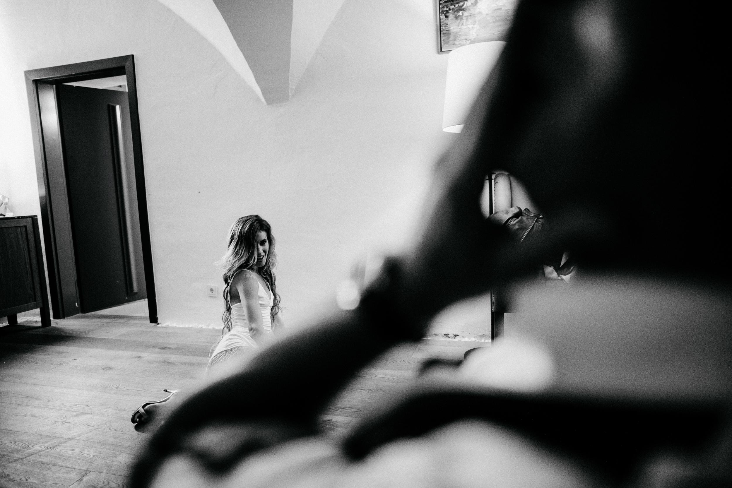 Intimate Wedding in castle Austria. Iceland elopement photographer & videographer