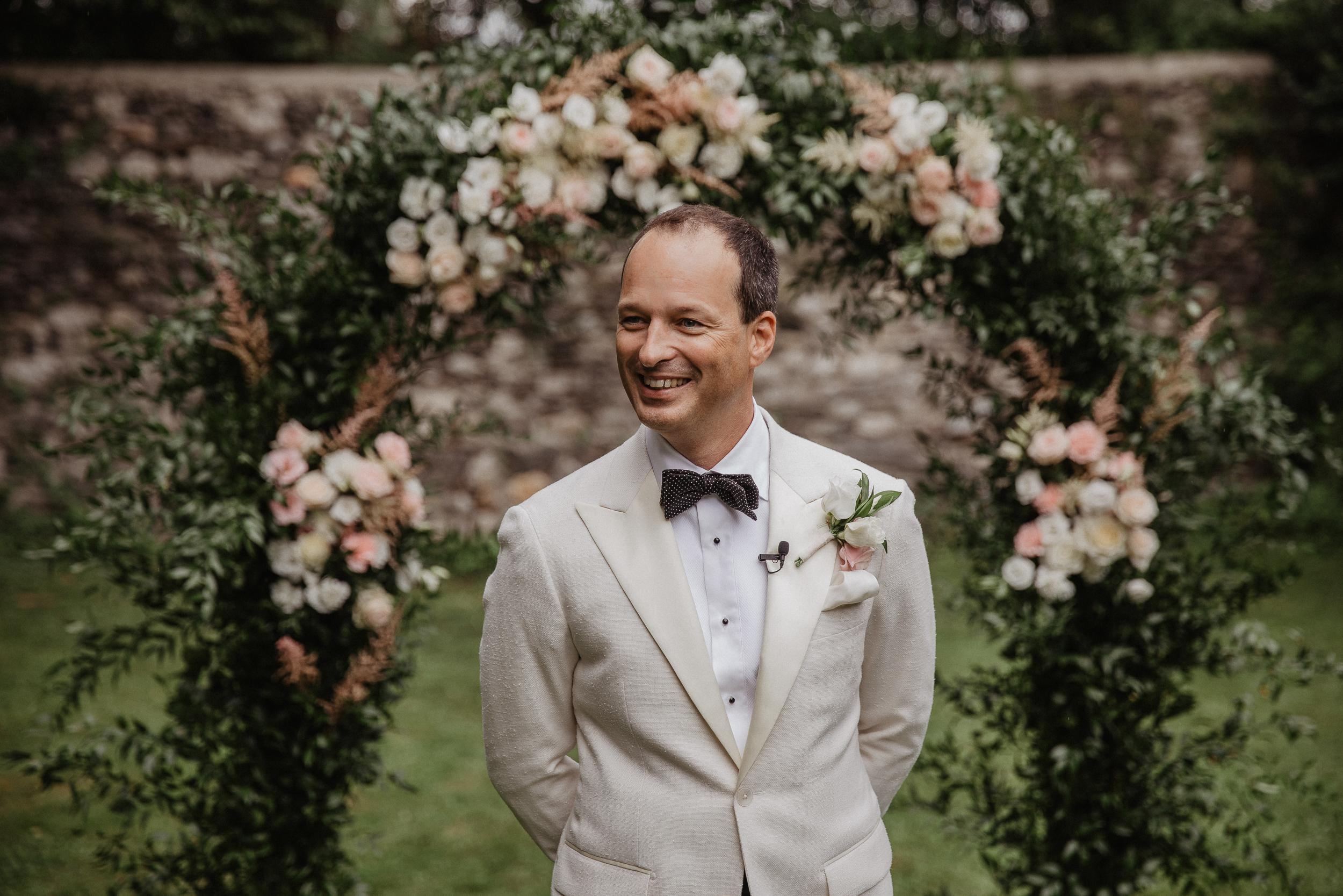 Intimate Wedding in castle Austria. Iceland elopement photographer & videographer