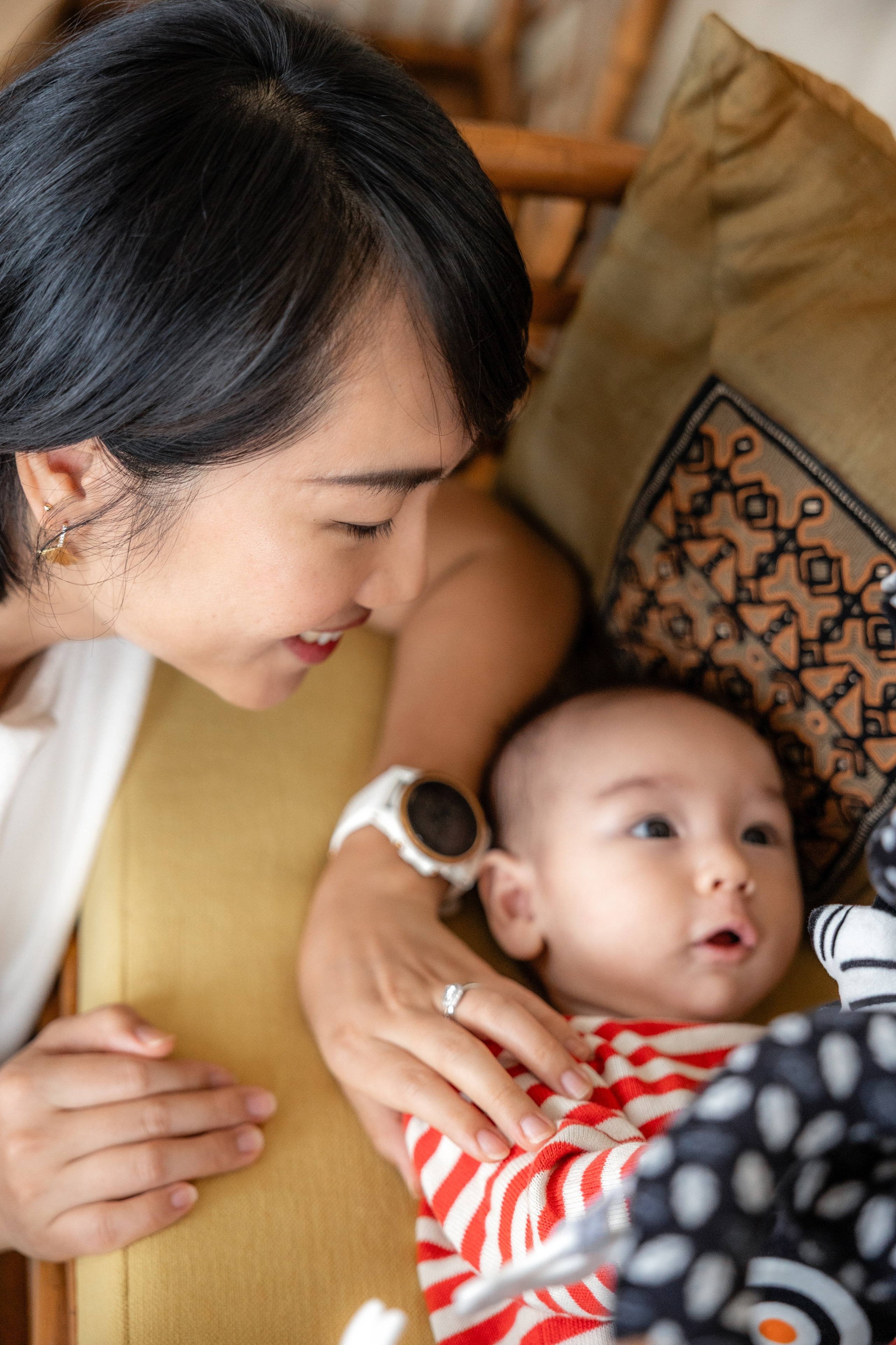 From bump to baby: why at-home family photoshoots in Toulouse are worth It. Eugénie Smirnova — photographe à Toulouse et dans le sud-ouest de la France