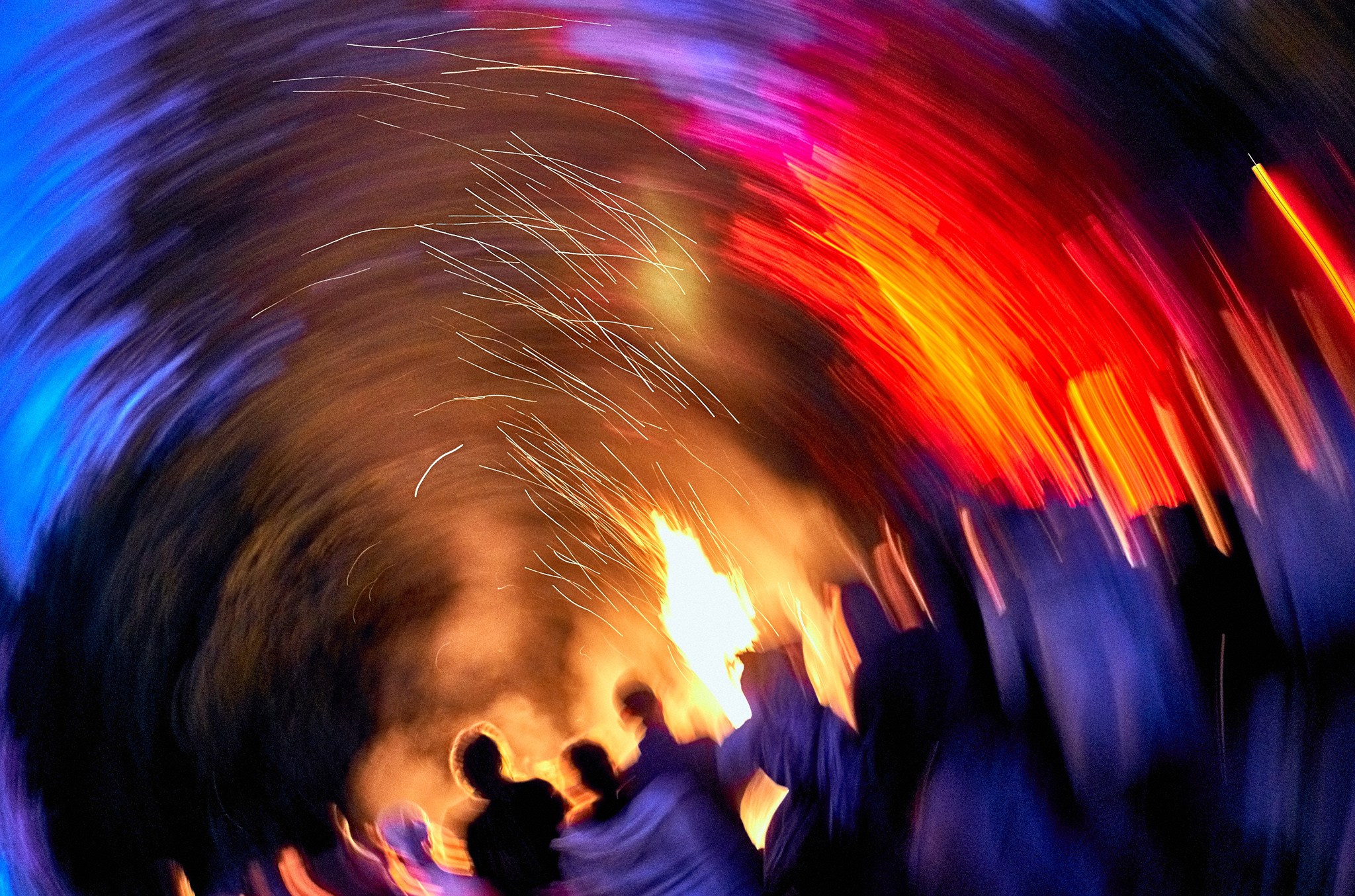 Portrety Ludzi, zrobione na Festiwalach Świadomościowych i Muzycznych: Dharma, ZIELONE KRĘGI, Wibracje, FRUŃ, Organic, Turkusowa Wyspa. Andriej Szypilow - Fotografia & Wideografia