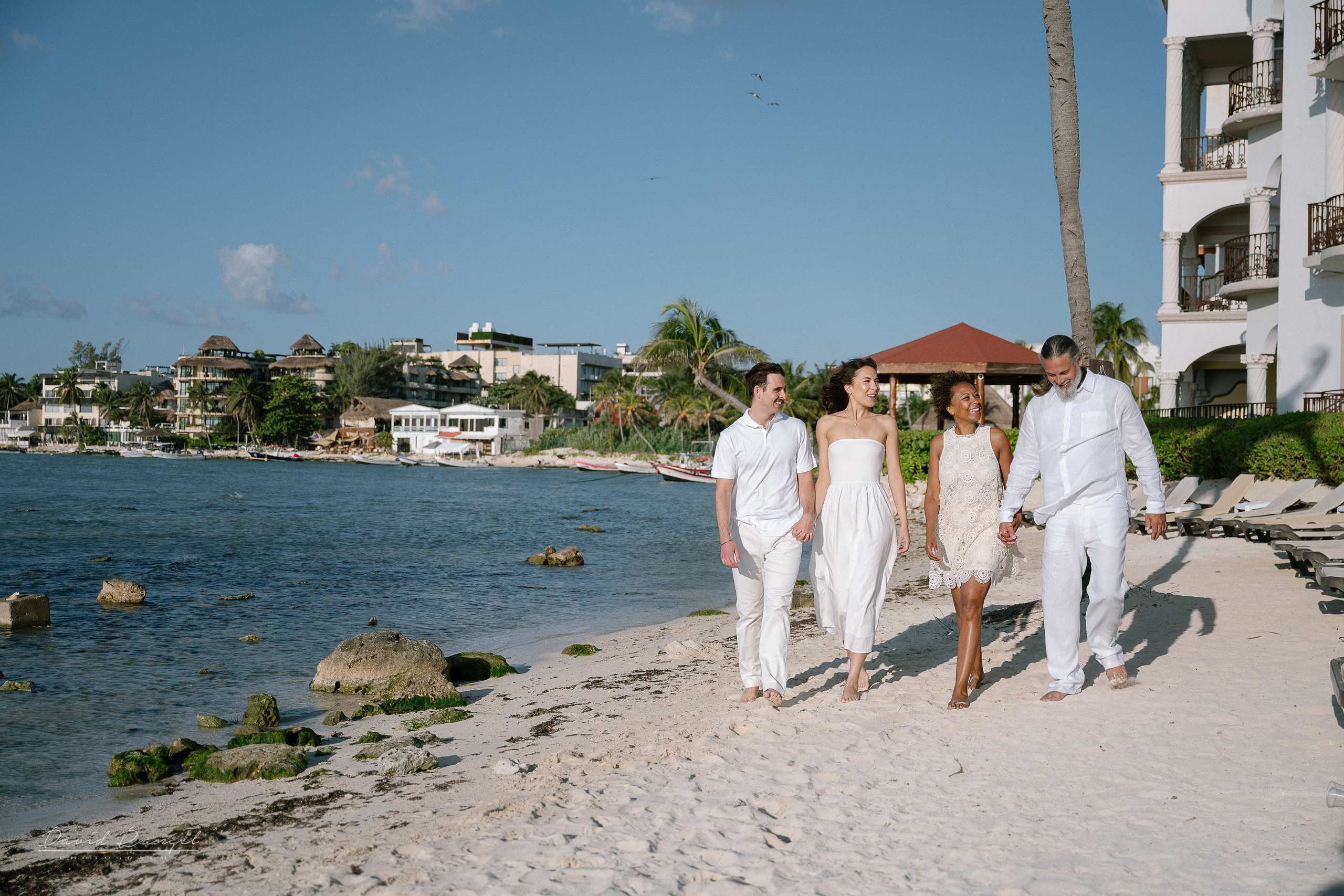 Anniversary & Family Session in Playa del Carmen. Destination wedding photographer based in Cancun and Riviera Maya with service worldwide