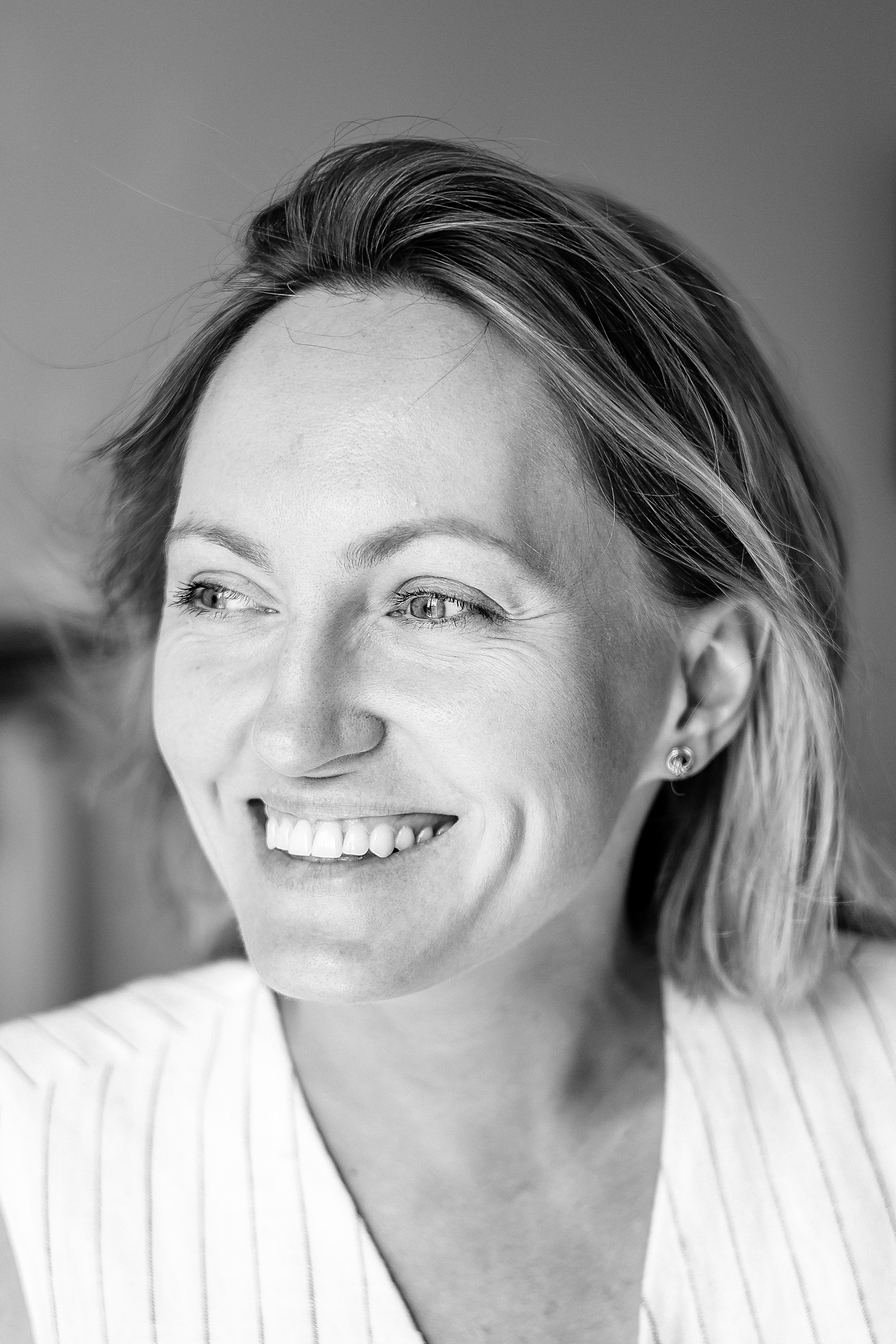 Services. ARTAMIND Photography. Portraits, Family Sessions, Events. Buffalo, NY