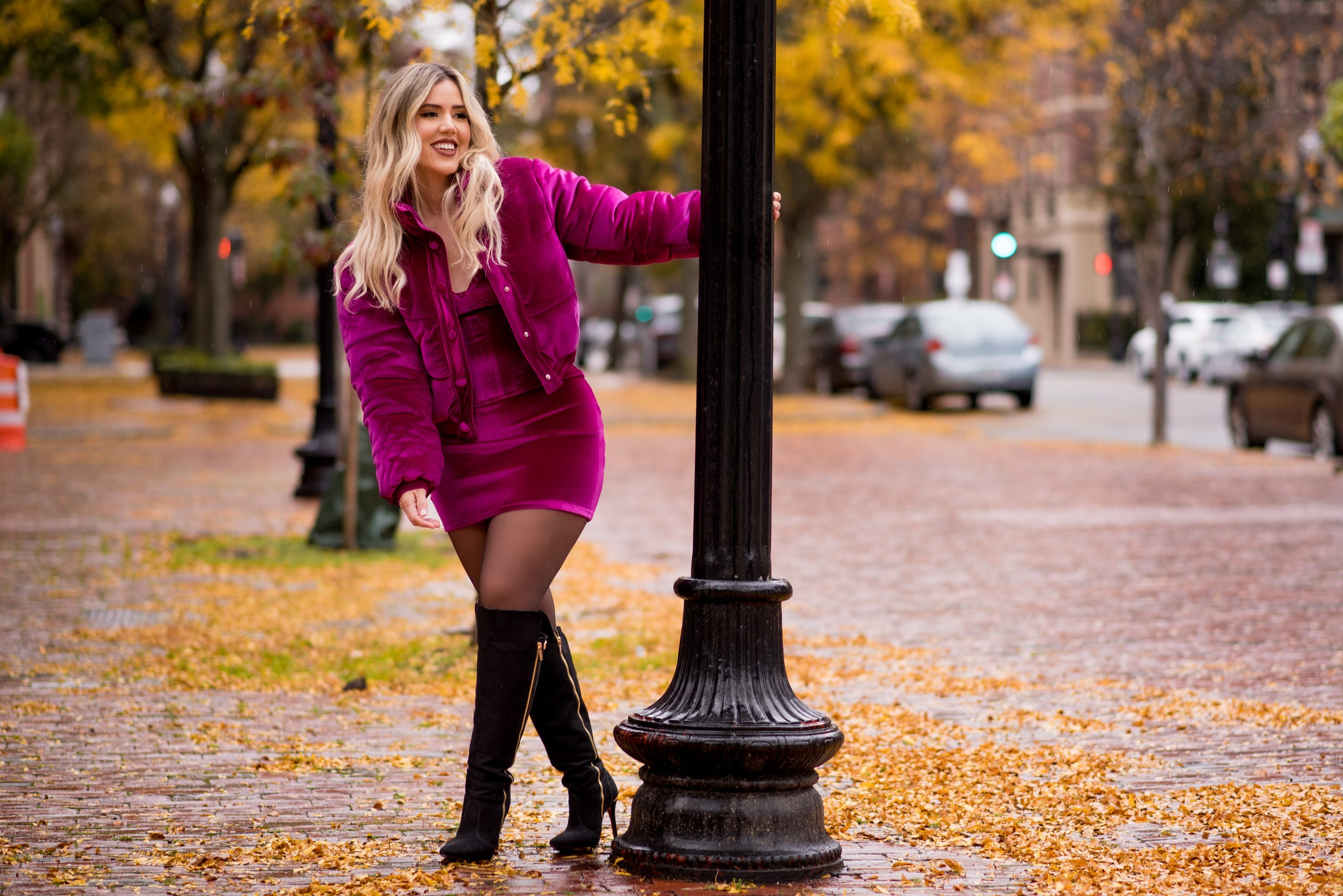 Capturing Fall Love: Shelen and Marcelo’s Romantic Photoshoot in Boston. Wedding photographer in Orlando, Boston & New York Anderson Marques