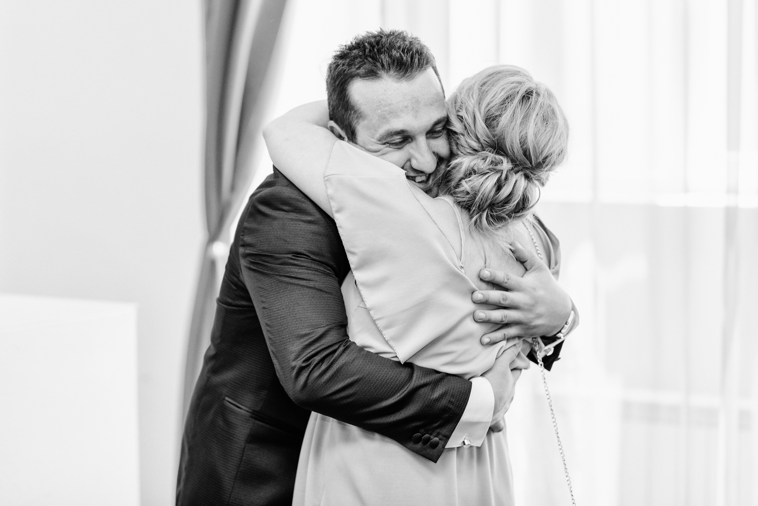 Simona & Ionuț. Acasă