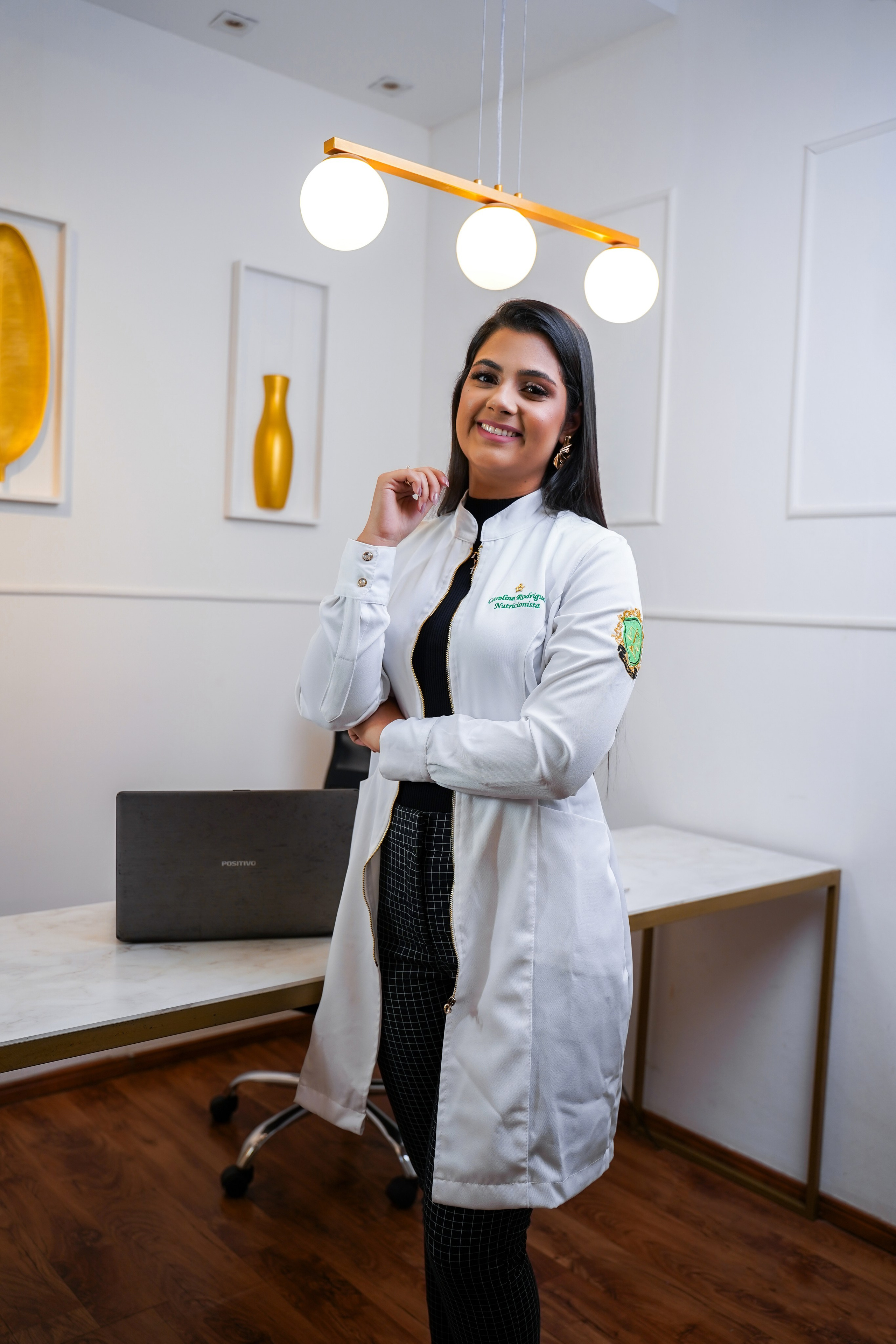 Institucionais. Início