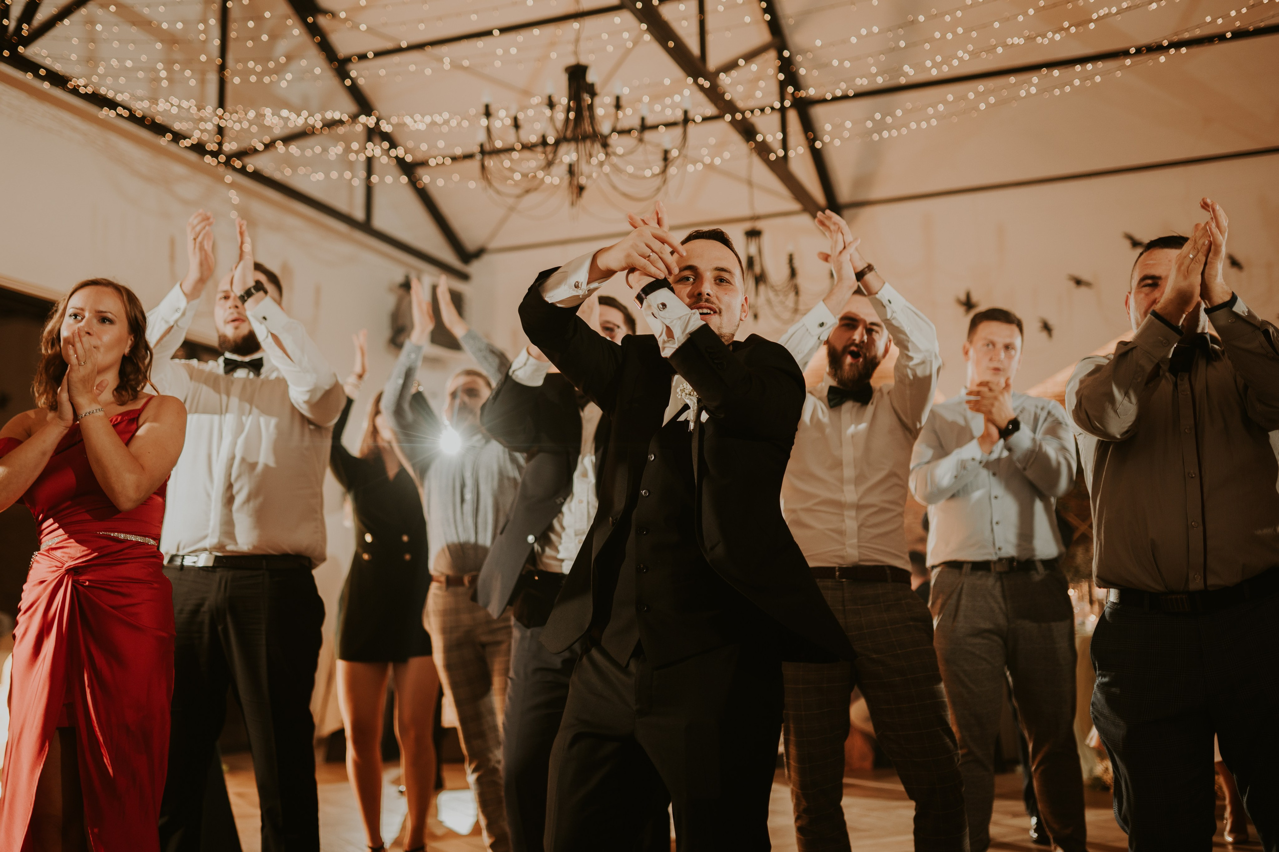 Trzy Drzewa: wspaniała uroczystość Wiktorii i Kamila. Karkowskafoto - fotografia miłości