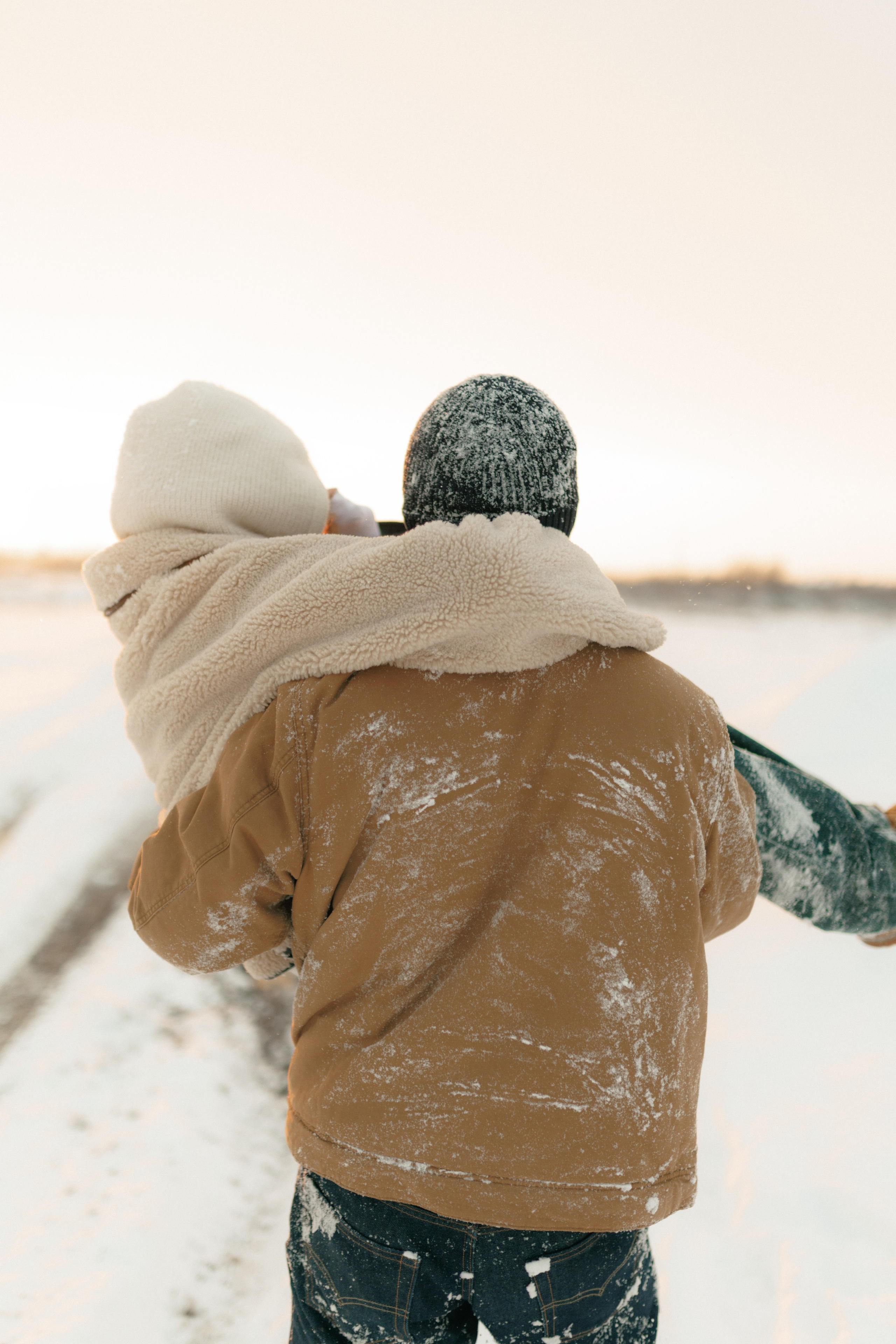 Snowy. Wedding photographer and videographer based in Timisoara, Romania