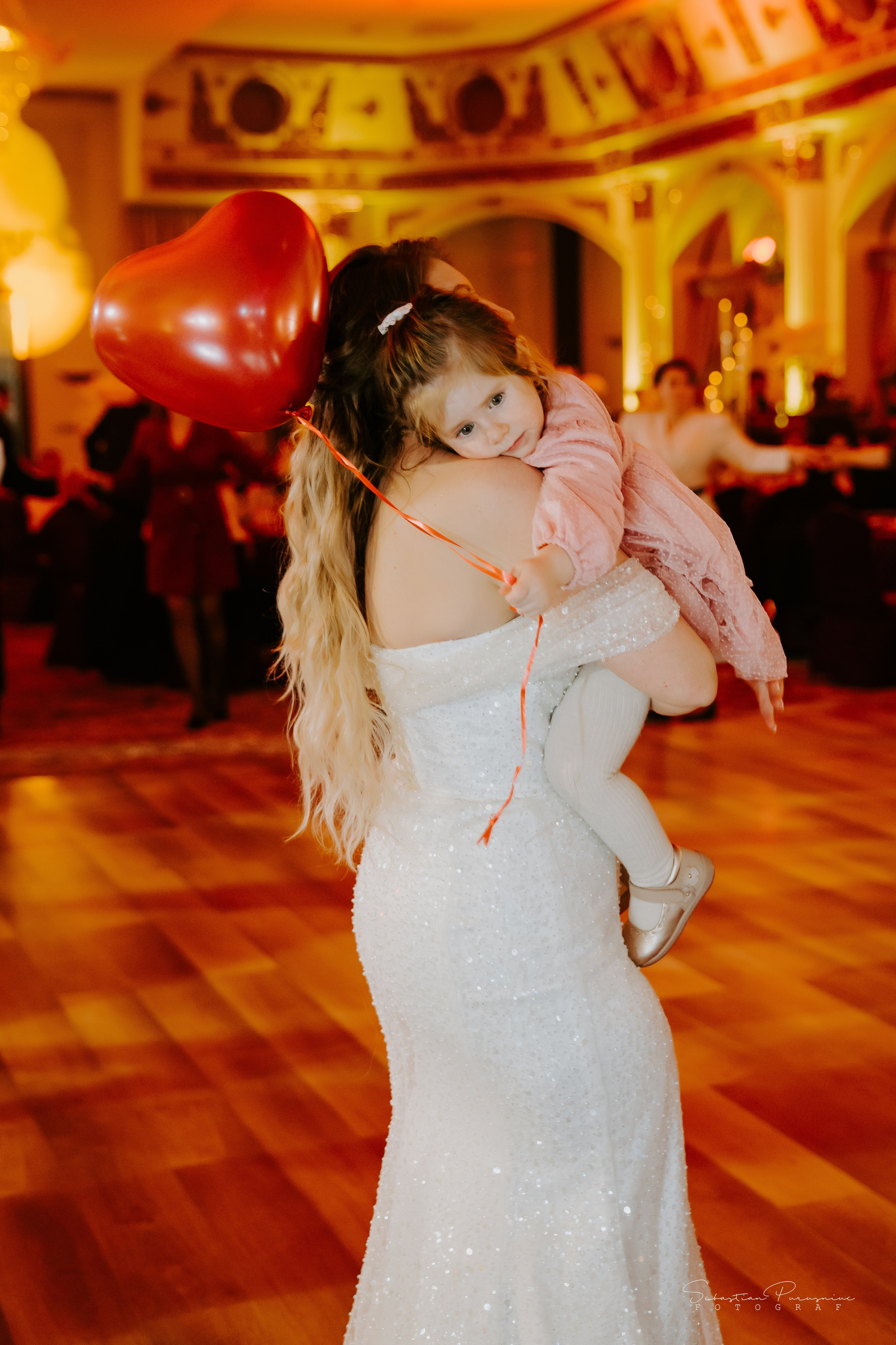 Liliana & Ciprian. Sebastian Purusniuc Fotograf - Iasi