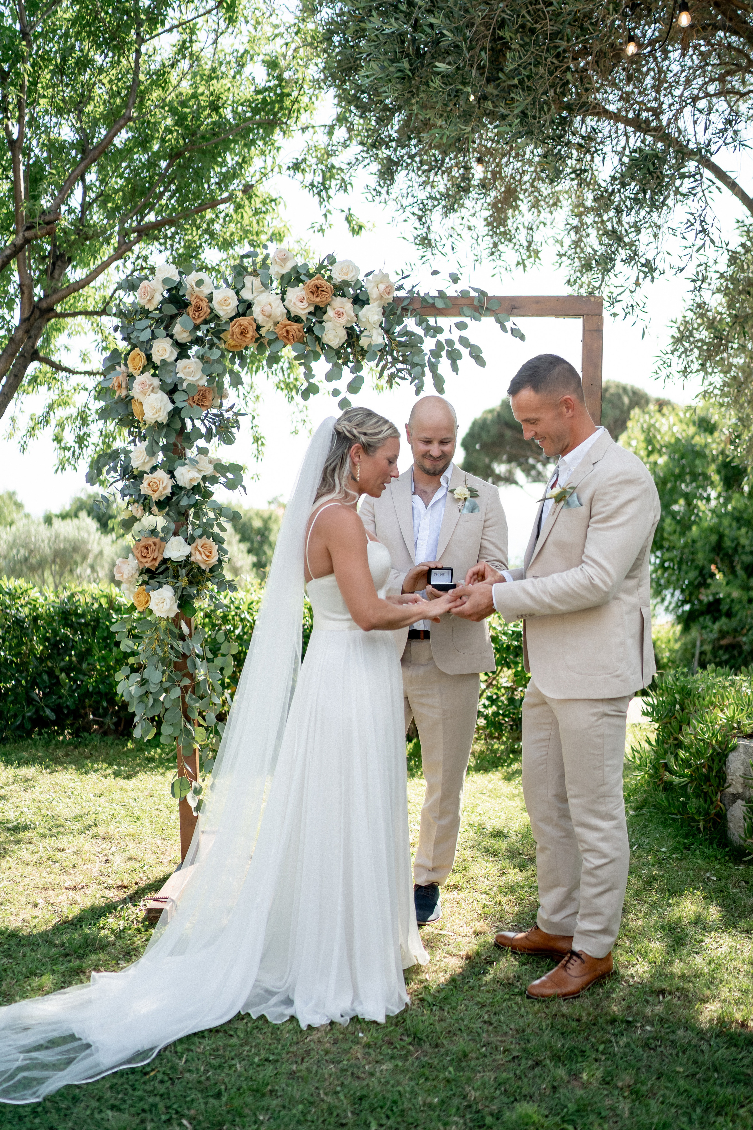 Romantische Hochzeit an der Adriaküste: Martin und Evas unvergessliche