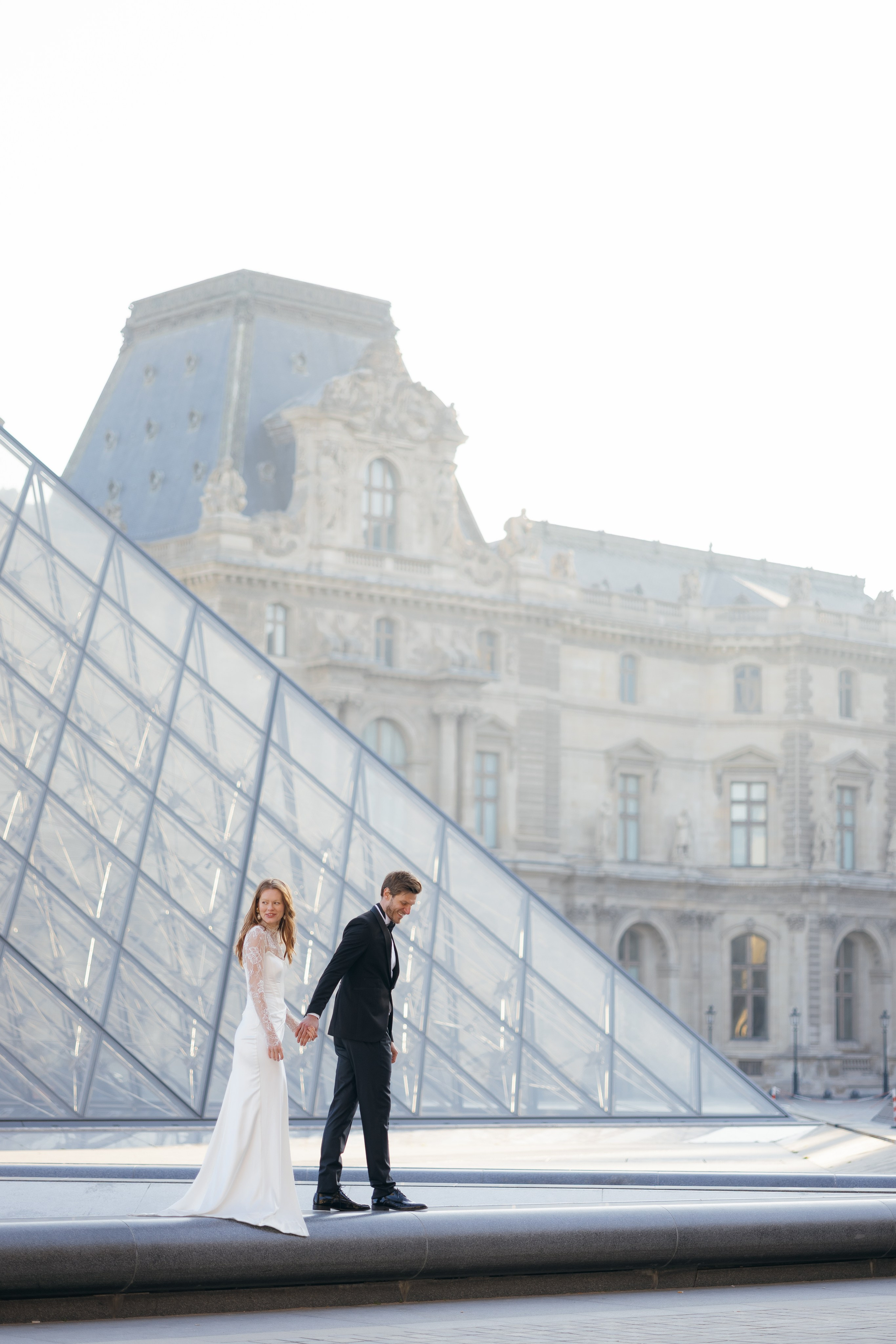 Photographer wedding in paris. Sara Luca Wedding Photographer in Italy and Europe