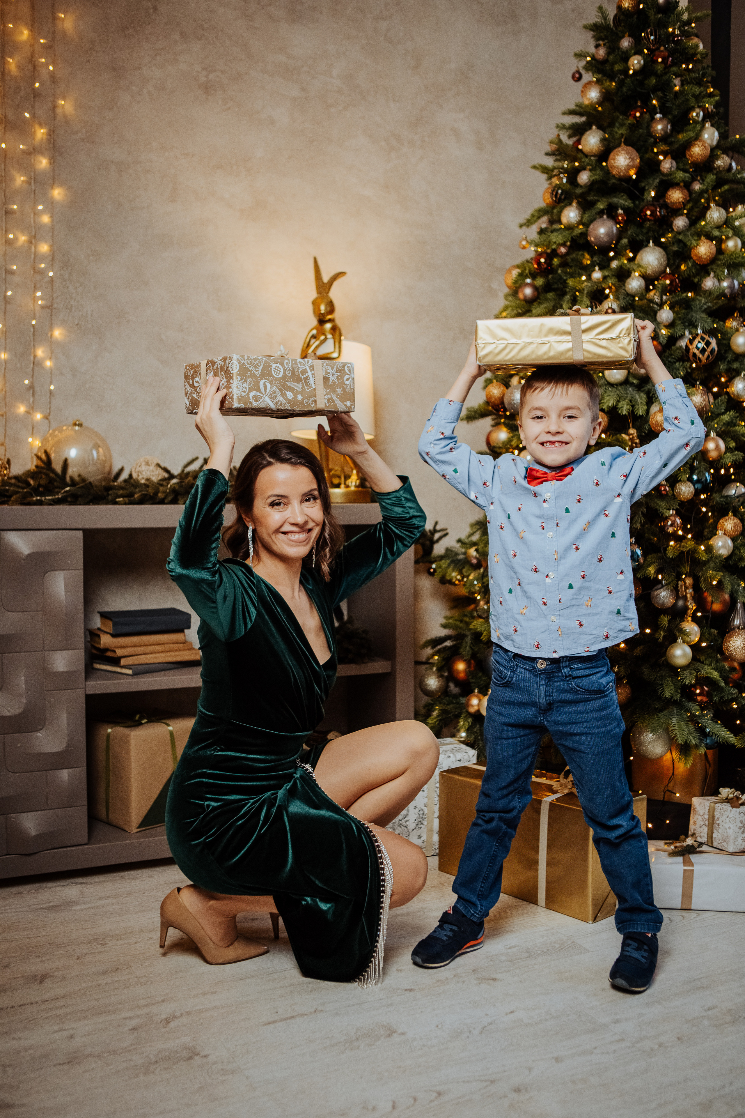 Ziemassvētku fotostudija Rēzeknē. Populārākā kāzu, bērnu un ģimeņu fotogrāfe Latgalē Veronika Lokotko