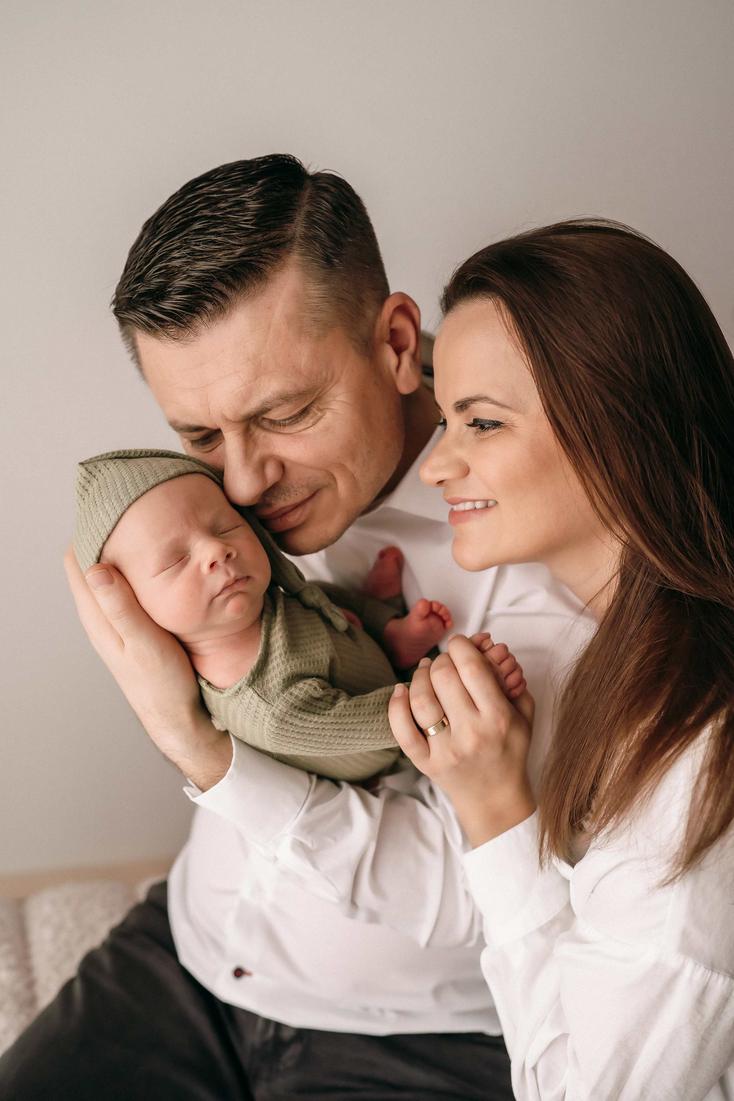 Servicii foto. Fotograf de familie, evenimente, produs și brand personal în Zalau, Cluj-Napoca Carmen Simoc