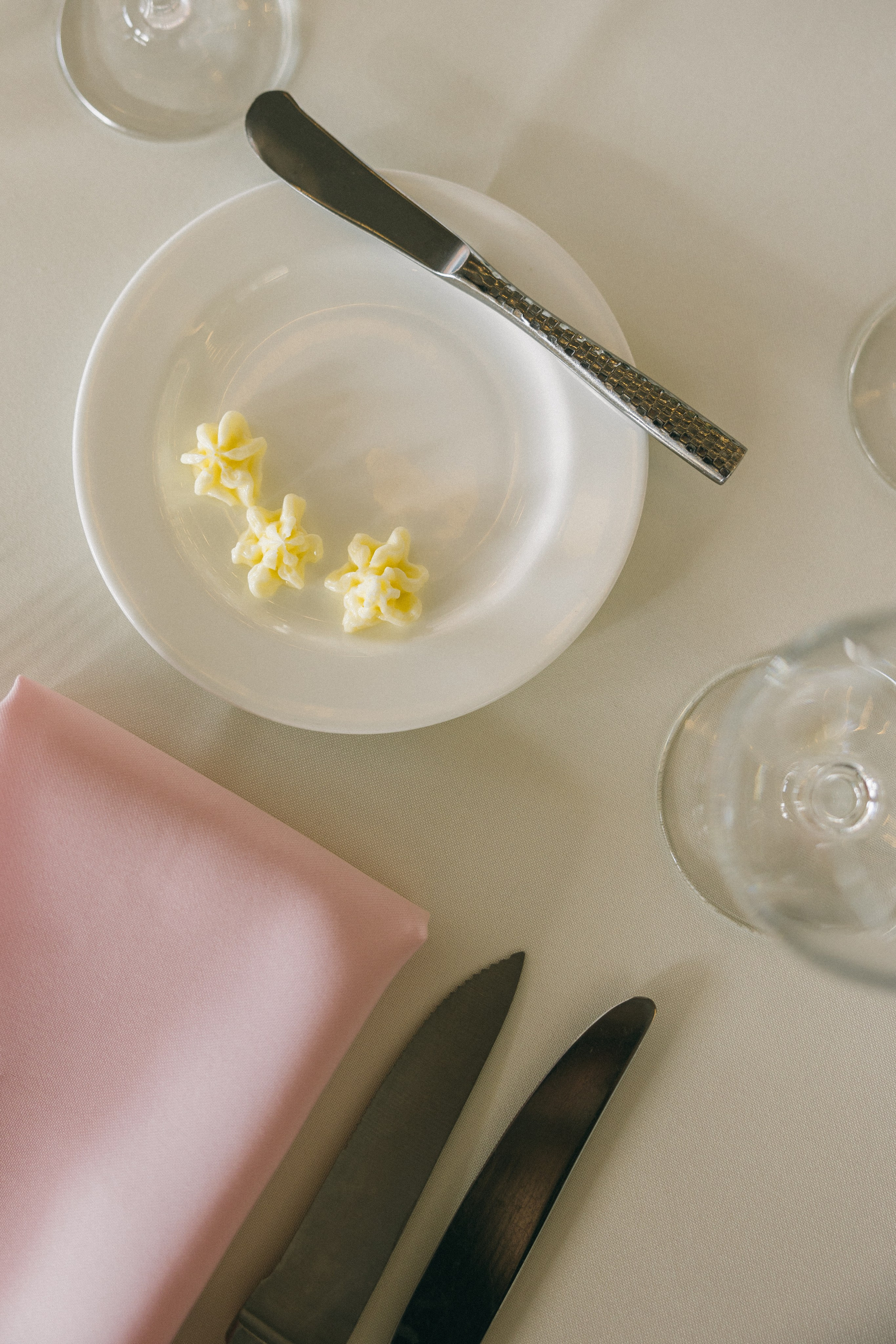 Queer Wedding in Richmond, VA. Sara Eulalia | Virginia Photographer