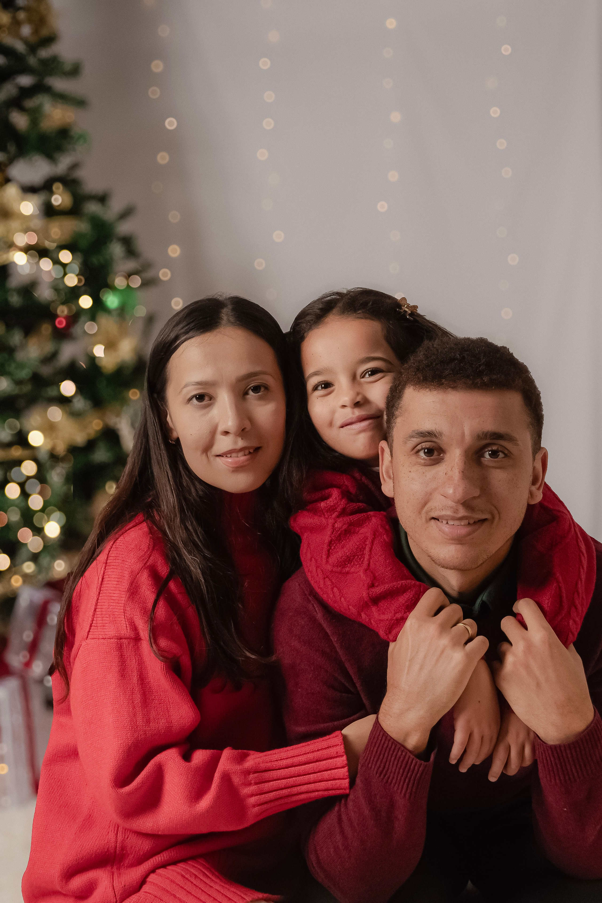 Holiday Mini Sessions — perfect for your Christmas cards!. Photographer in Port Jefferson