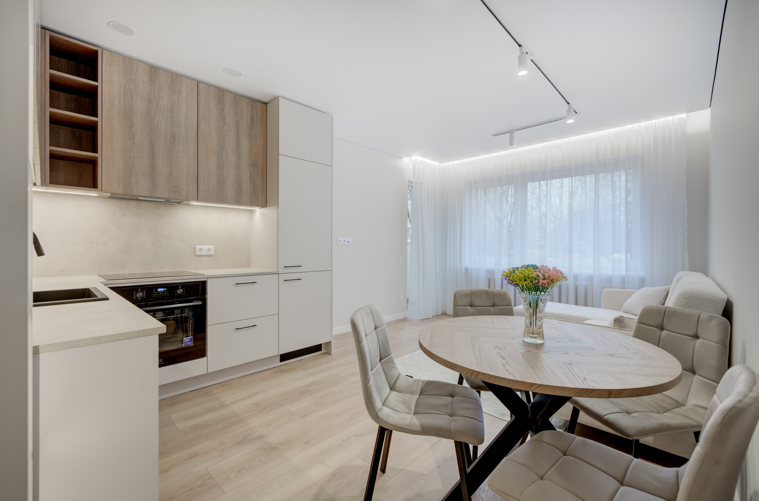 Moderni svetainė su TV zona Taikos g. 69, Justiniškės