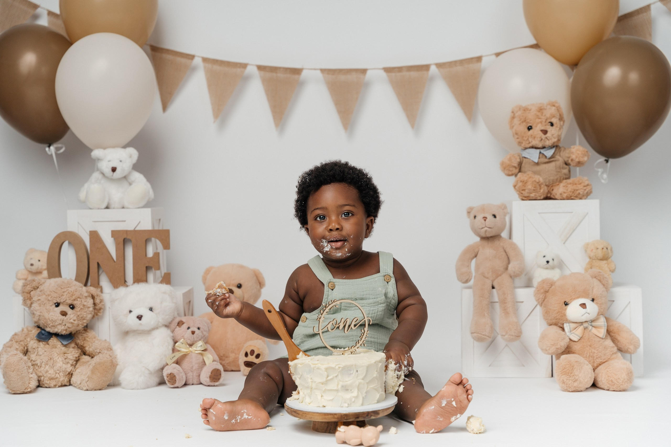Adorable baby Chukwuma 🥰. Newborn and family photographer. Hills District. Sydney