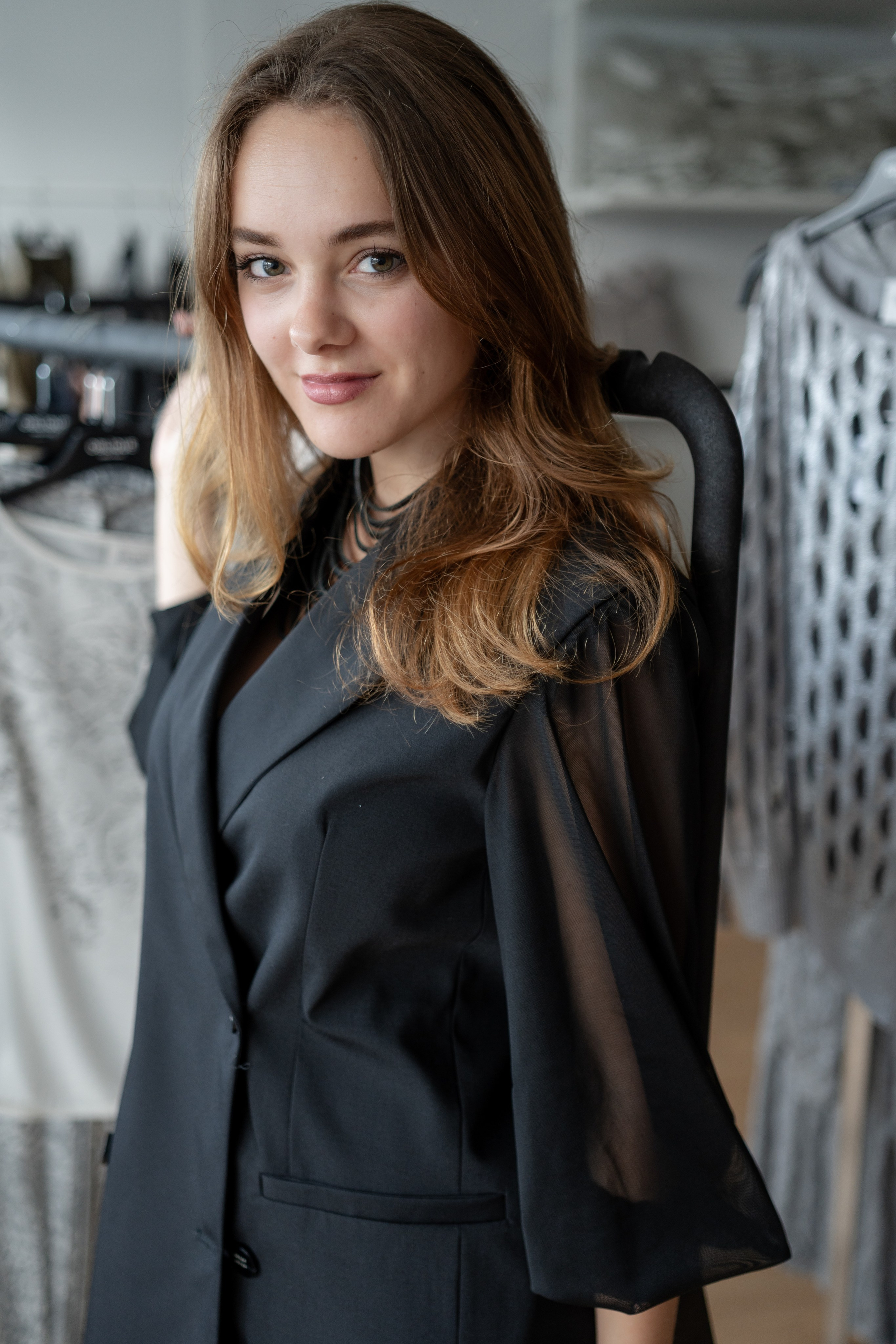 LOLA & OBLIQUE. Portrait photographer in Germany and all over Europe Mischa Blank