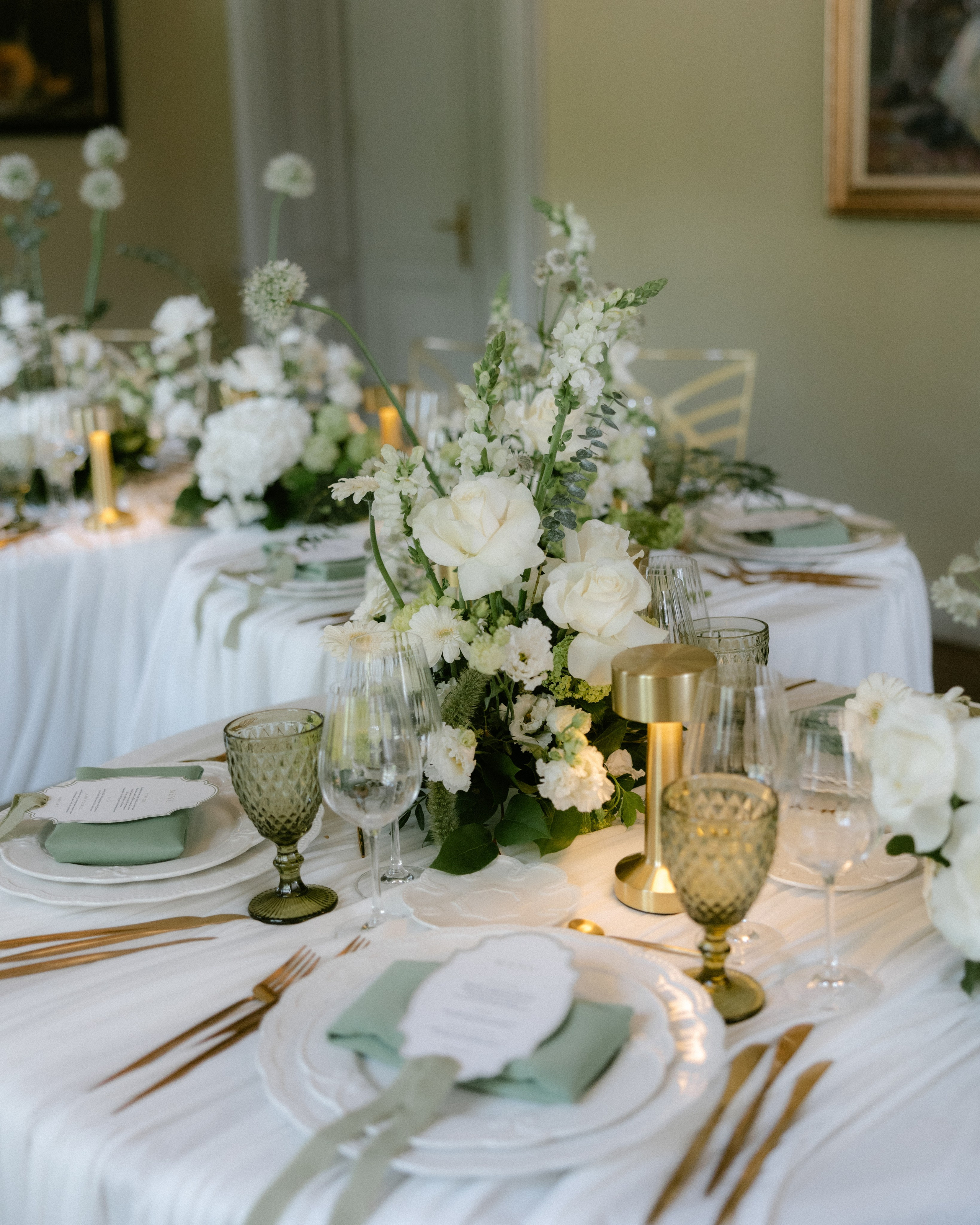 Domeniul Manasia Wedding Photographer | The Mireas
