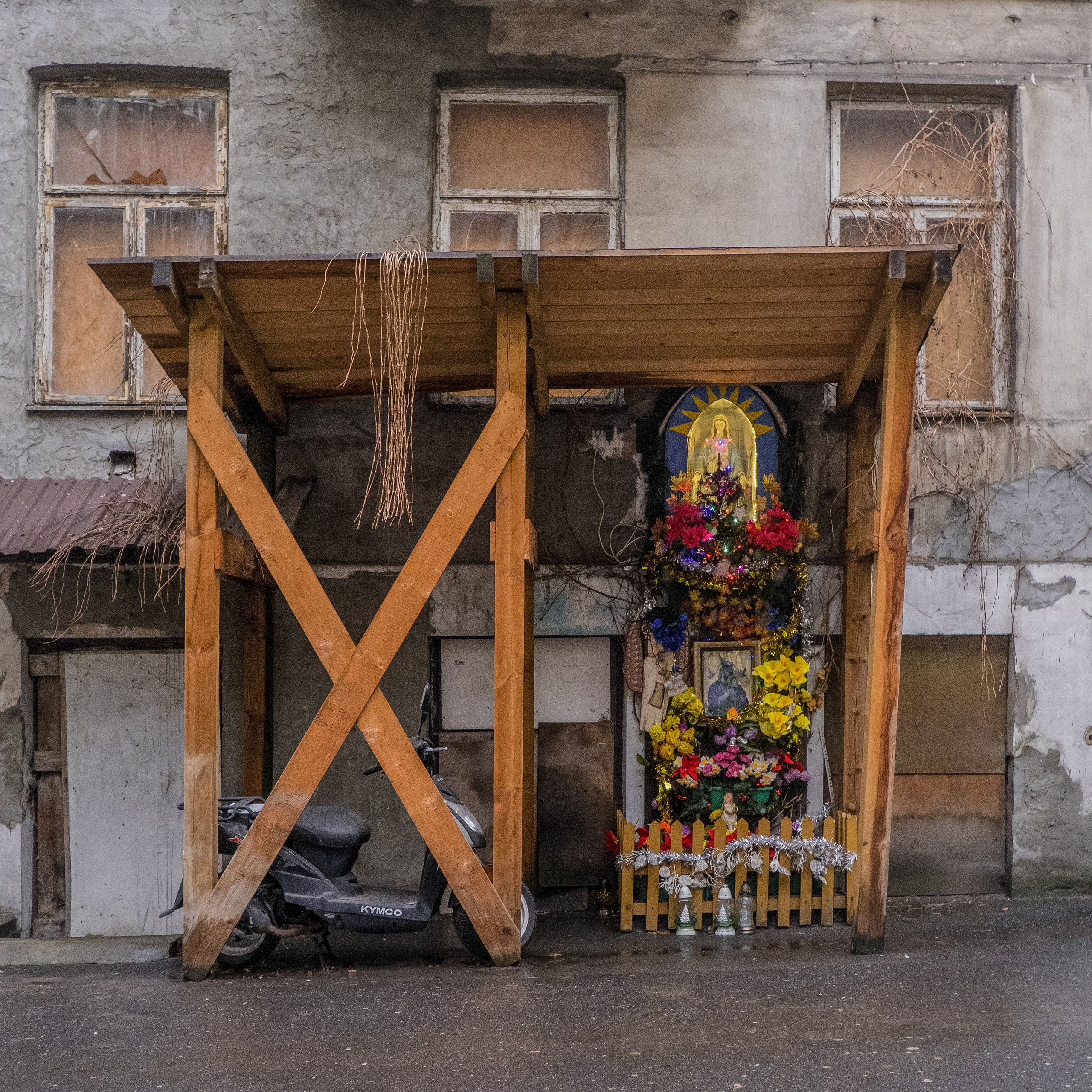 Kapliczki Warszawskie. Photographer Anastasiya Dubrovina