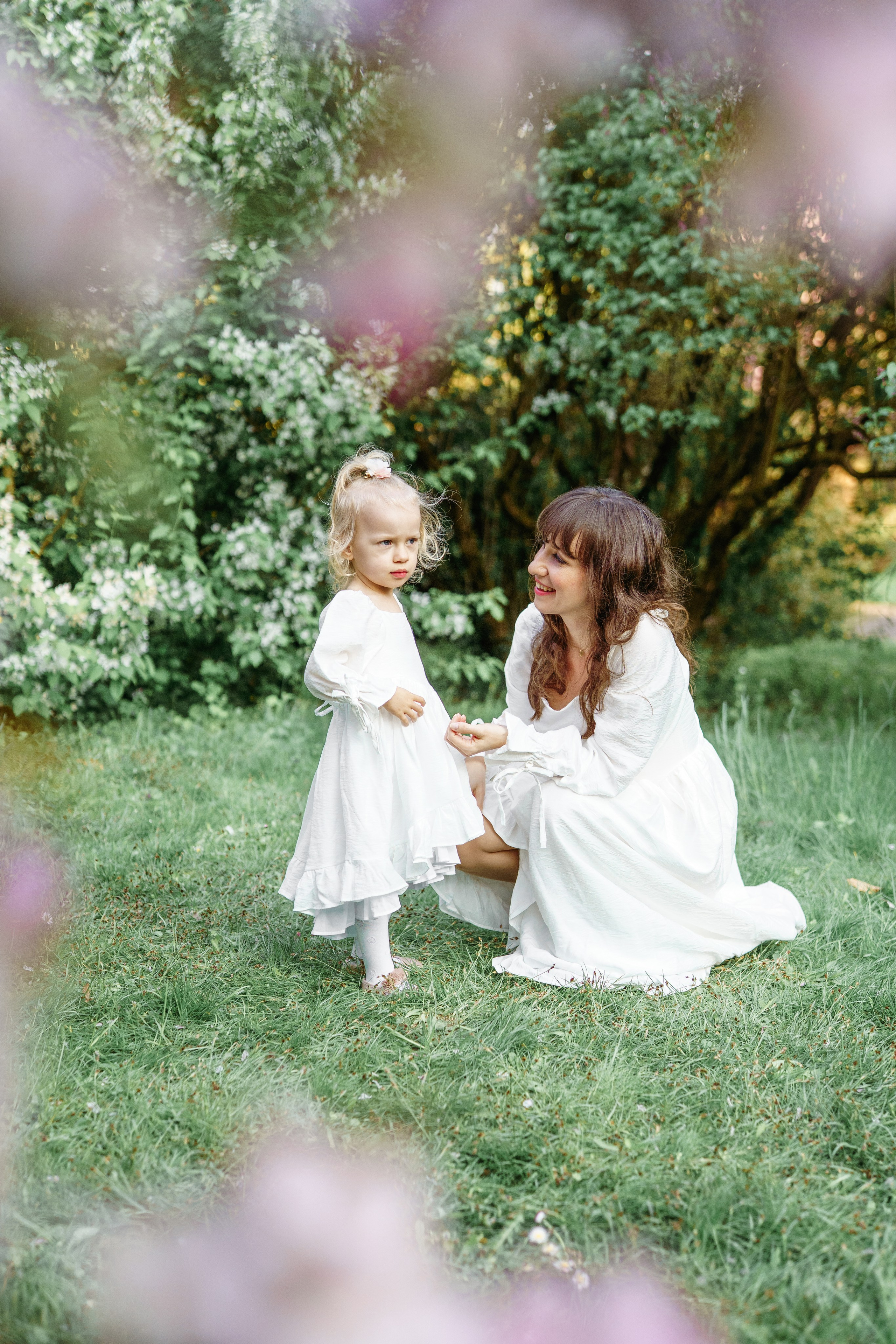 Sesja w plenerze. Fotograf Łódź - sesja ciążowa, noworodkowa, dziecięca. Studio w Łodzi