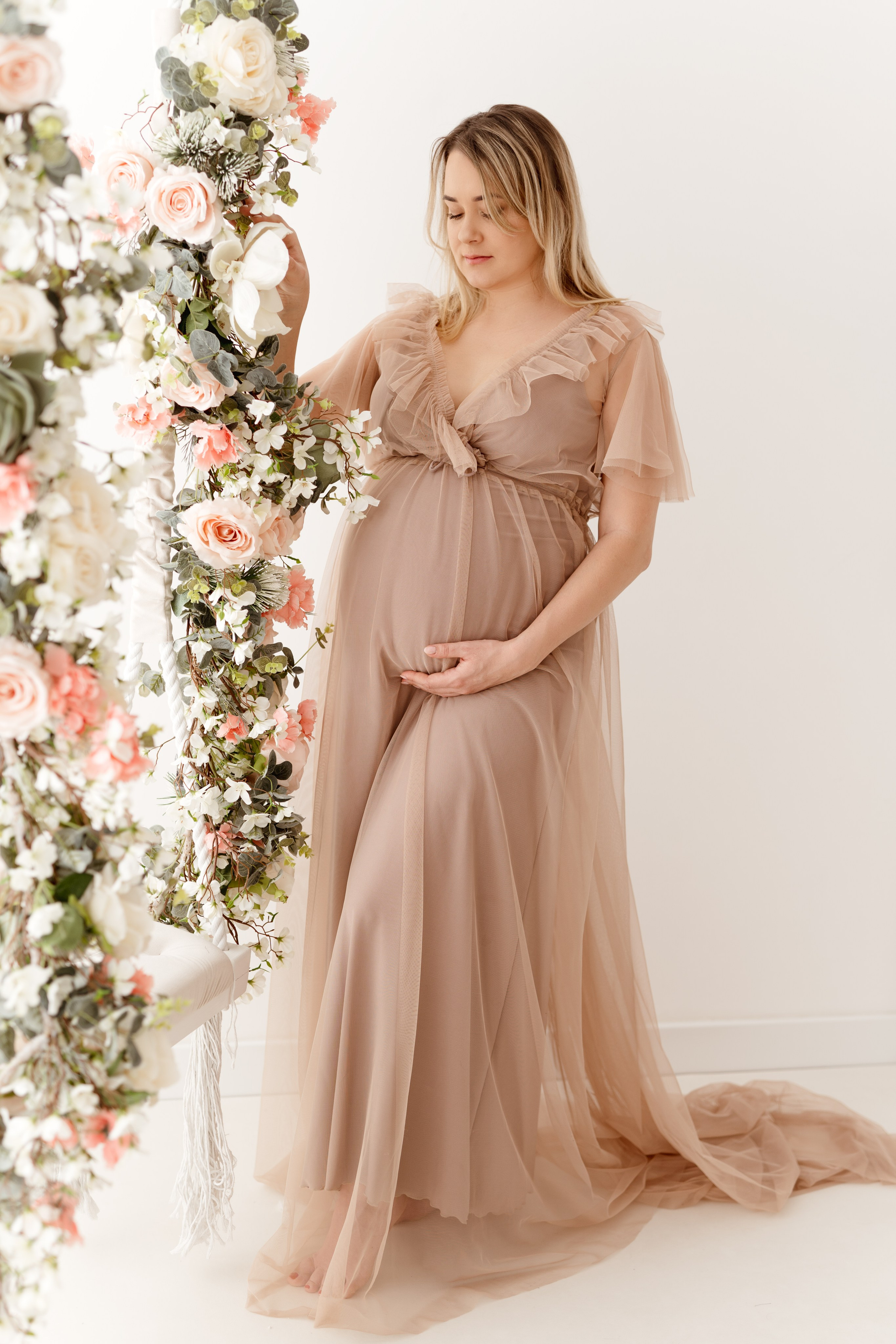 Sesja ciążowa Kasi. Fotograf Łódź - sesja ciążowa, noworodkowa, dziecięca. Studio w Łodzi