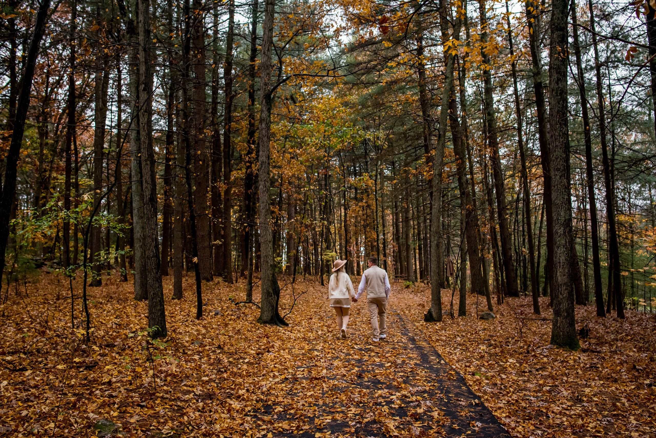 Capturing Fall Love: Shelen and Marcelo’s Romantic Photoshoot in Boston. Wedding photographer in Orlando, Boston & New York Anderson Marques