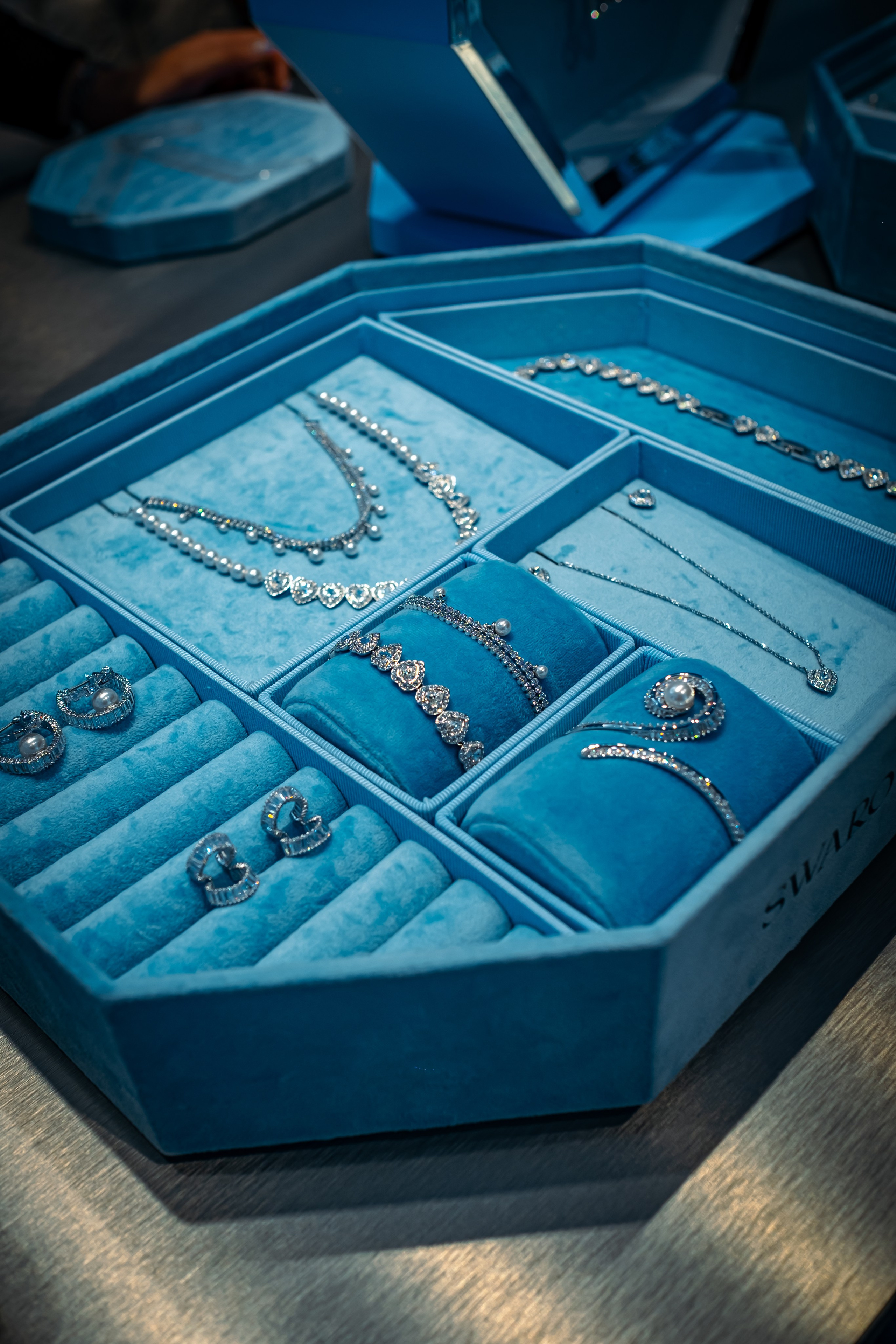 SWAROVSKI. Photographer in Seoul Dobrokvashina Natalya