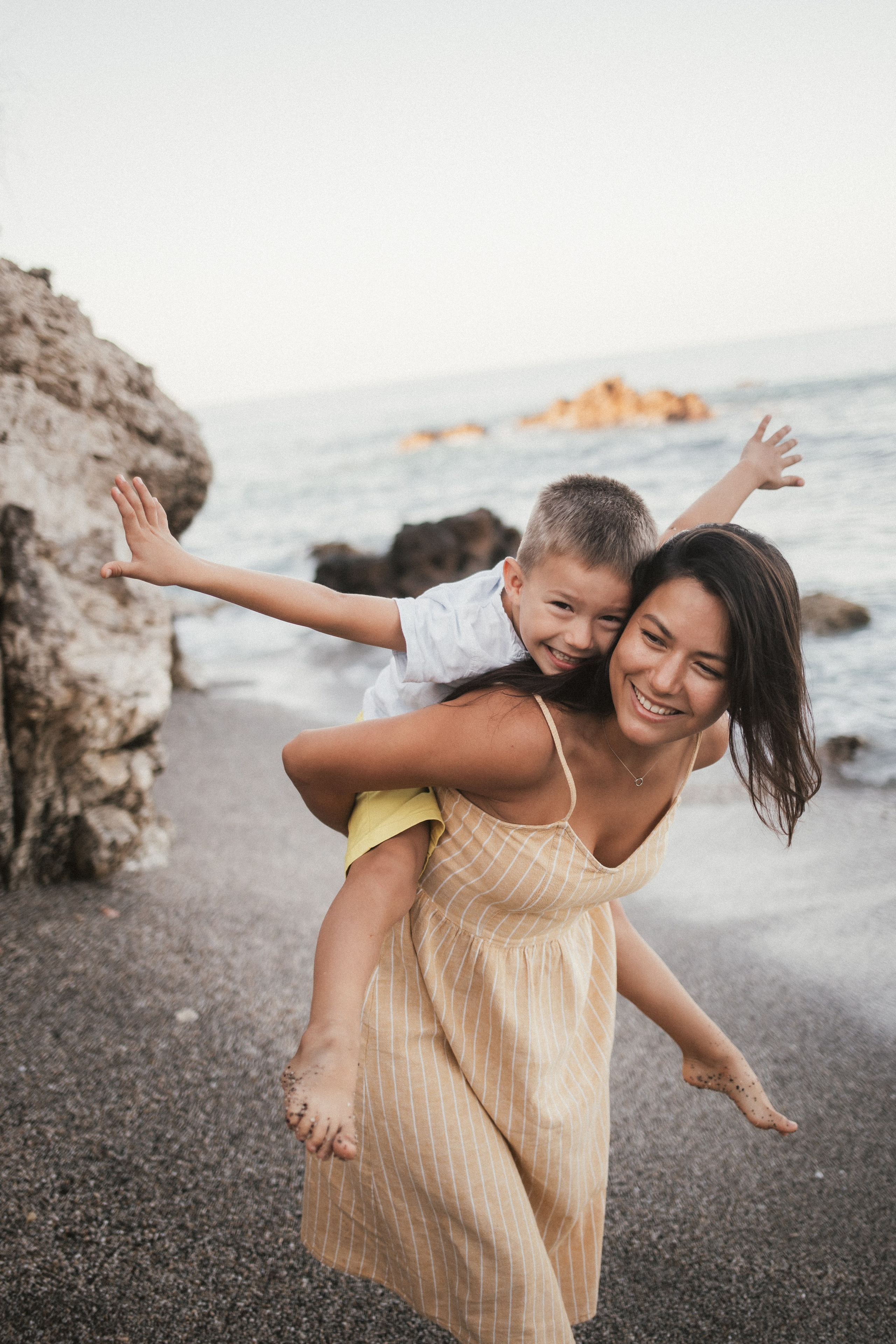 Семейная фотосессия в Аликанте 📸👪 Торревьехе, Бенидорме и Валенсии от профессионального семейного фотографа Натали Островой