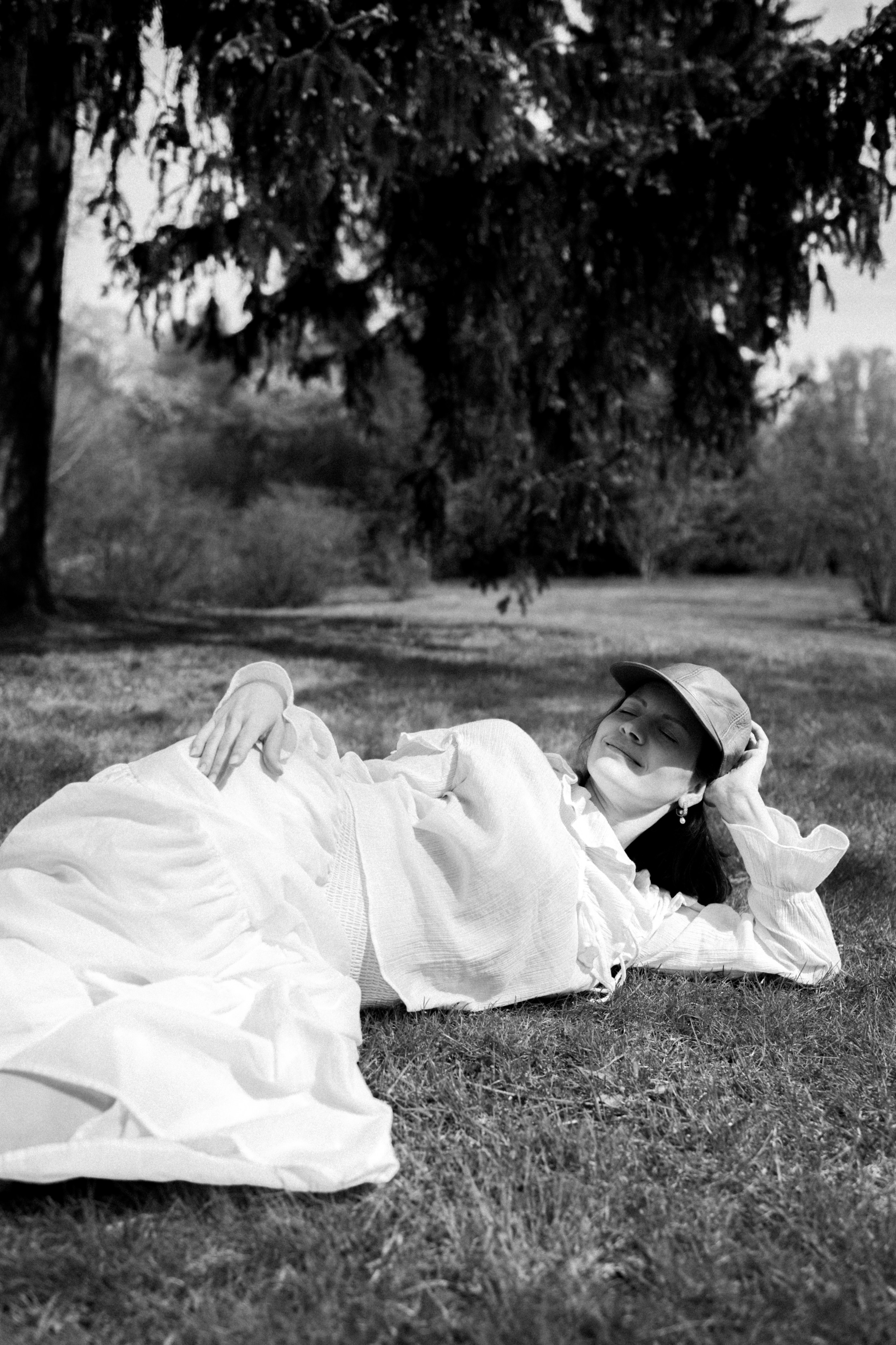 Liene| Botanical Garden Portrait Session