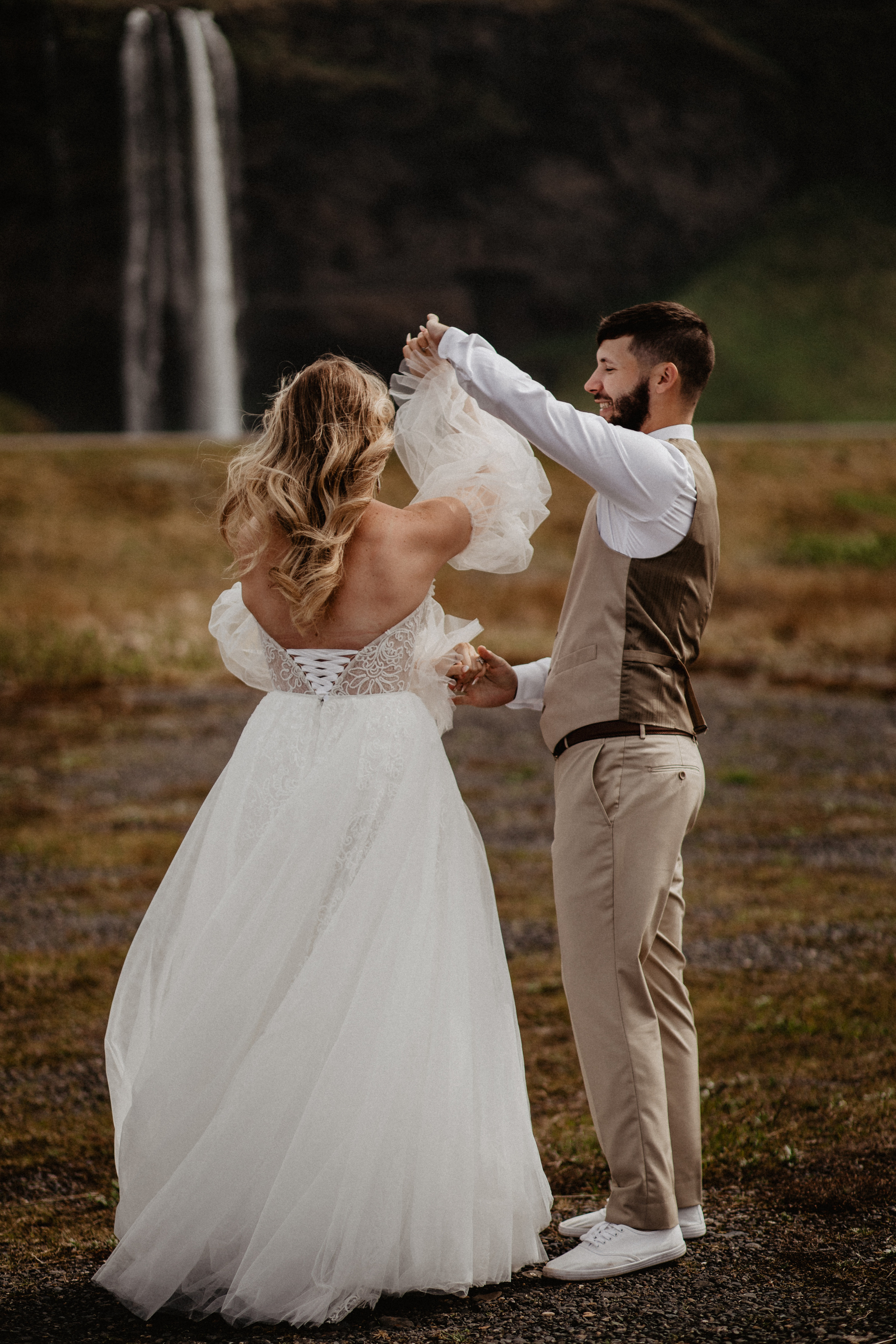 Elopement in Iceland. Iceland elopement photographer & videographer