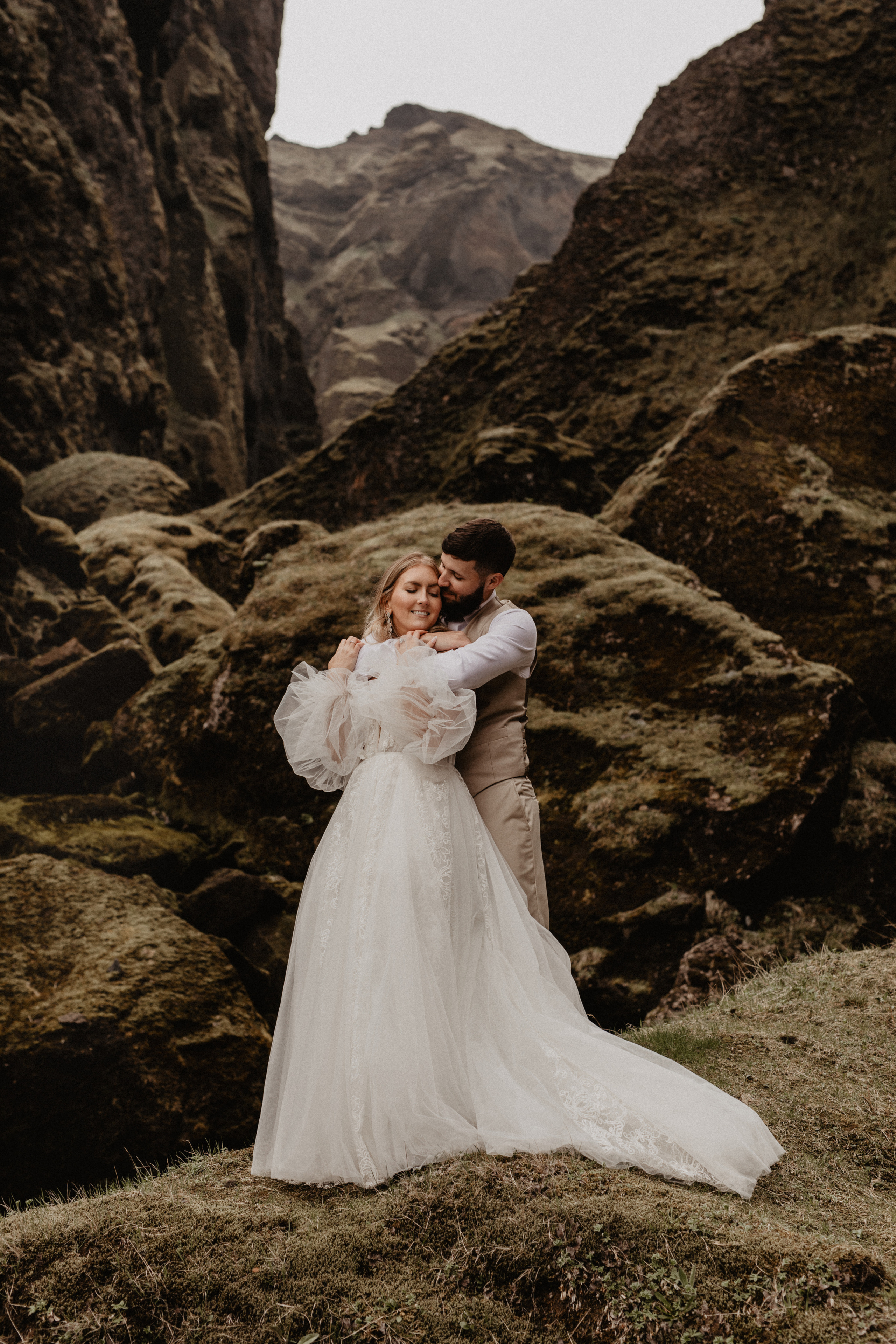 Elopement in Iceland. Iceland elopement photographer & videographer