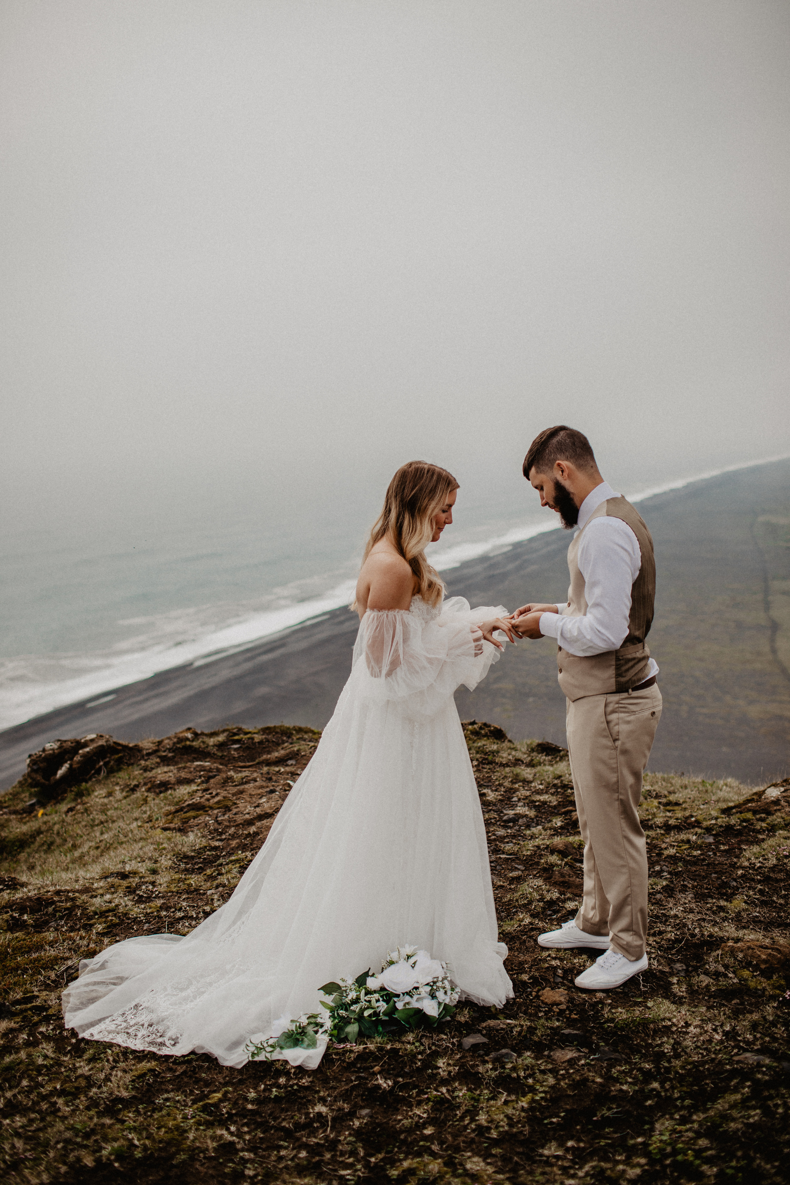 Elopement in Iceland. Iceland elopement photographer & videographer