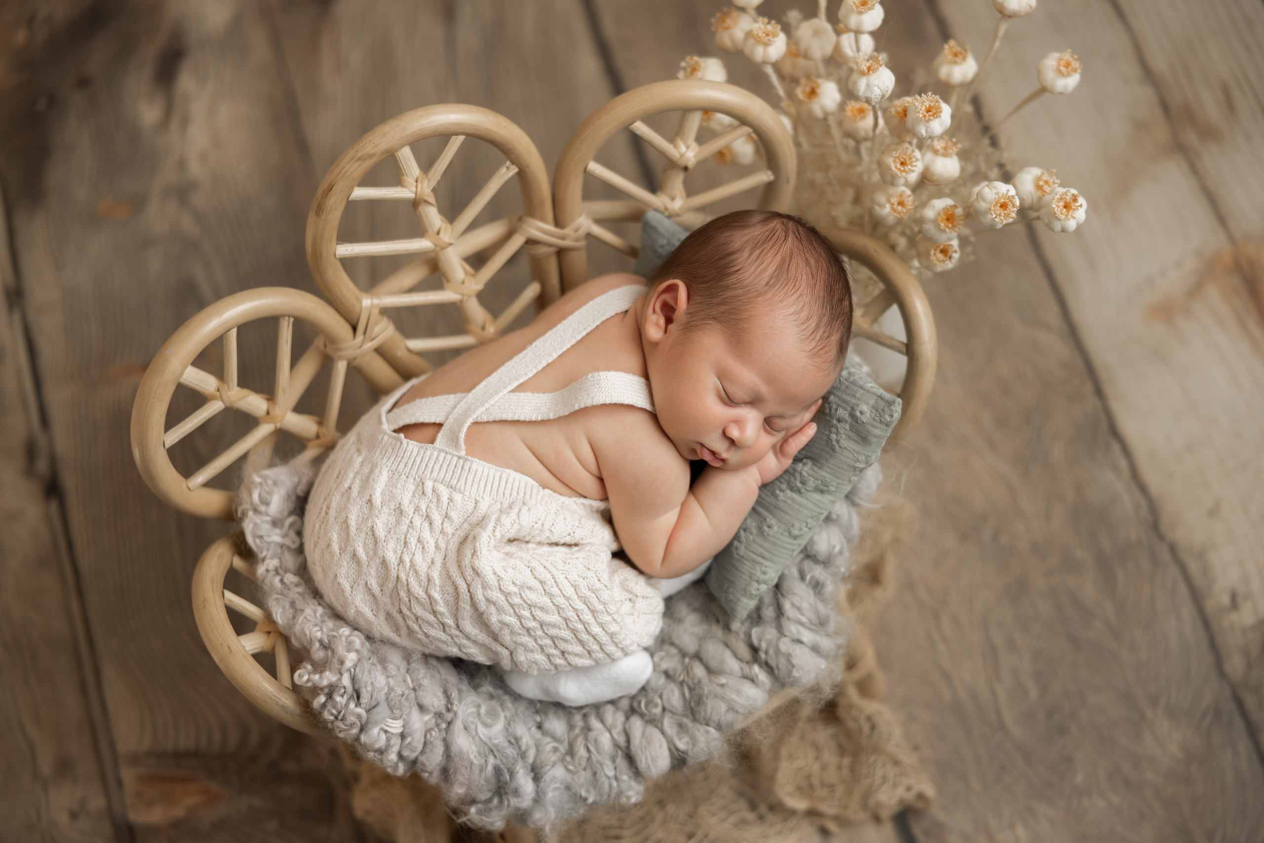 Newbornshooting in Pforzheim und Umgebung. Neugeborenenfotografie Pforzheim Katharina Jozic