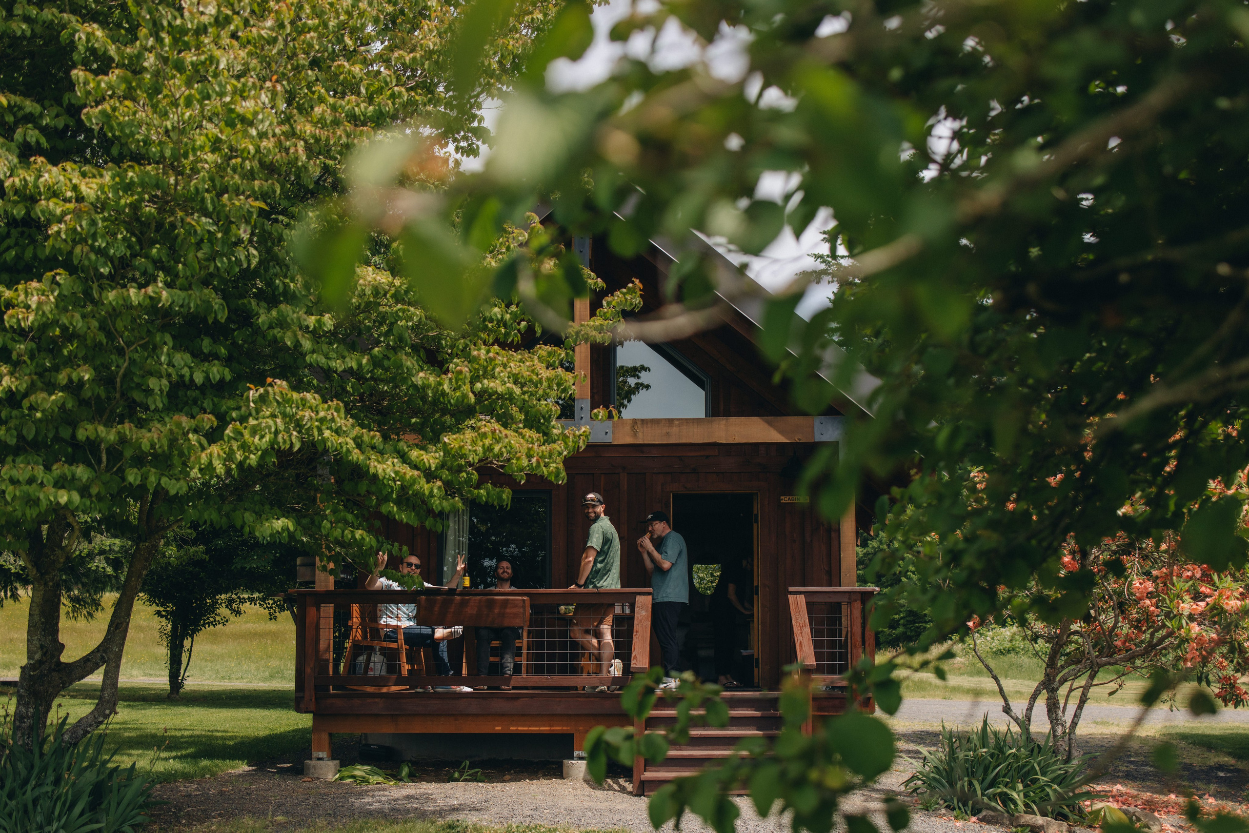 Wedding Shelby & Riley | Columbia River Gorge, WA | Georgy Shishkin Photography Photography. Portland Wedding Photographer | Authentic PNW Love Stories
