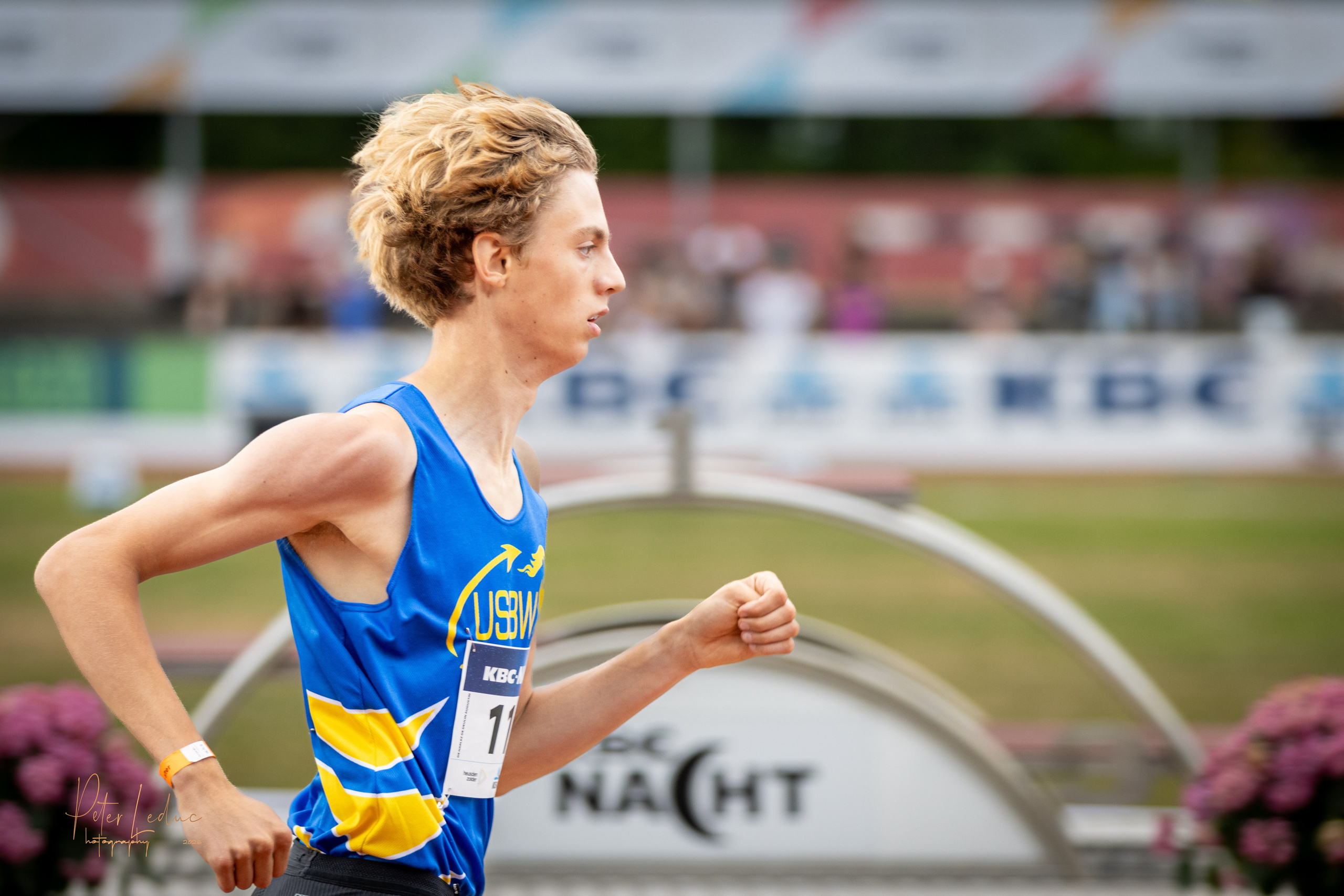 Nacht van de Atletiek. Peter Leduc is een passionele hobbyfotograaf uit België, gespecialiseerd in creatieve fotografie, visuele verhalen en unieke fotoprojecten