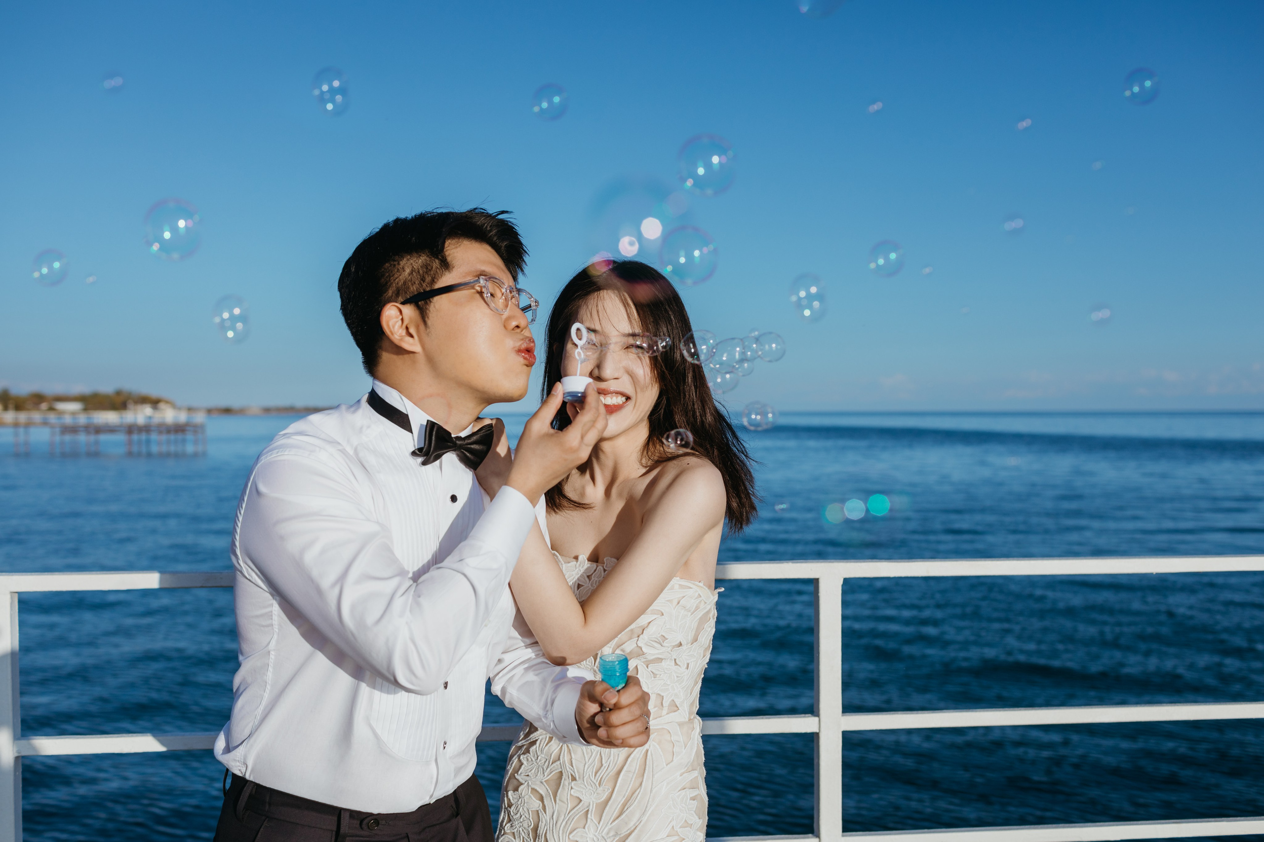 Чесан и Лиса (South Korea) — свадебная фотосессия на Иссык-Куле, пансионат “Каприз” | Chisun & Lisa — Issyk-Kul Lake wedding photos, Capriz. Фотограф в Бишкеке Оксана Шувалова