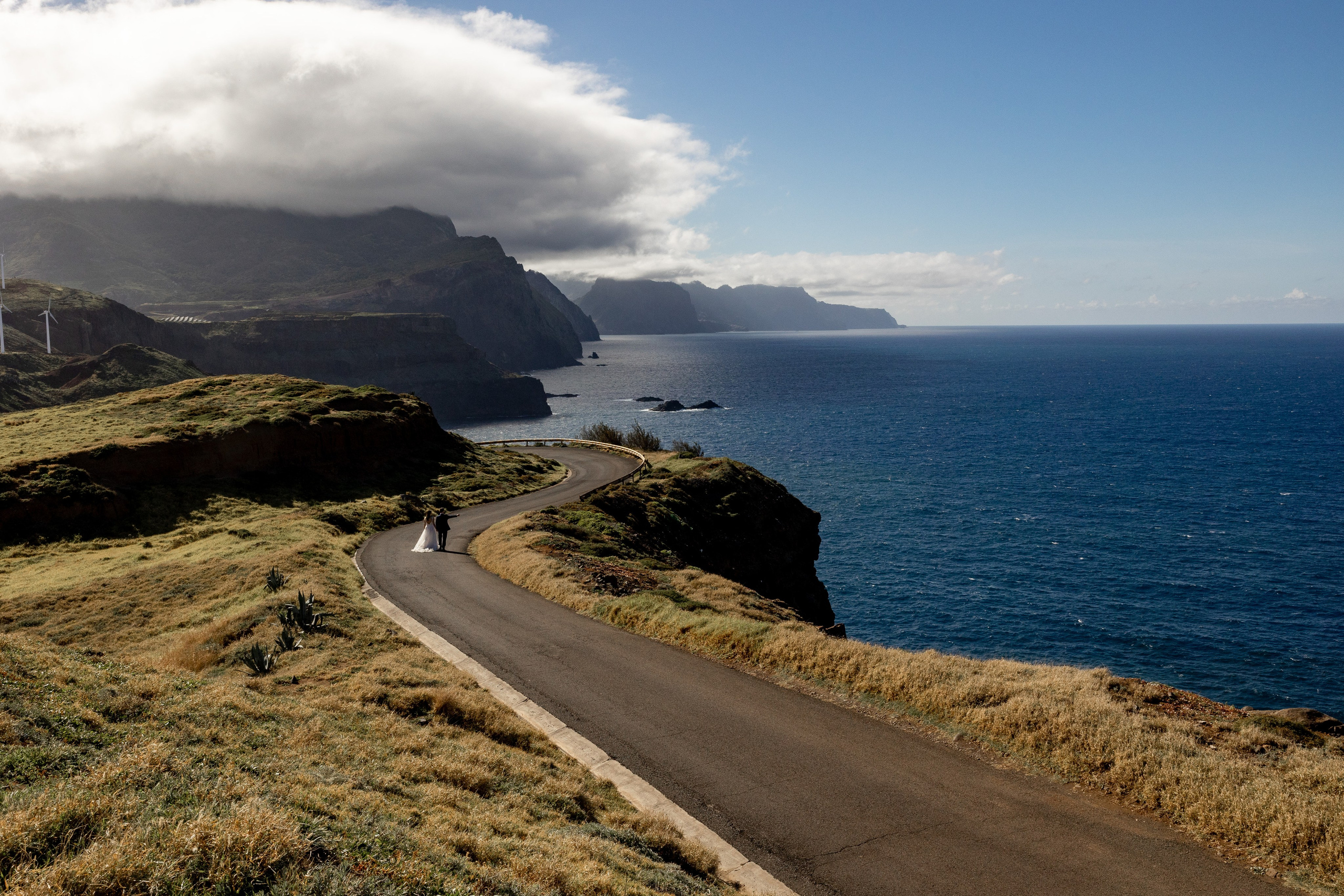 Madeira Elopement Photoshoot | Romantic Couple Session in Madeira Island. Lisbon Wedding Photographer | Elegant Wedding Storytelling