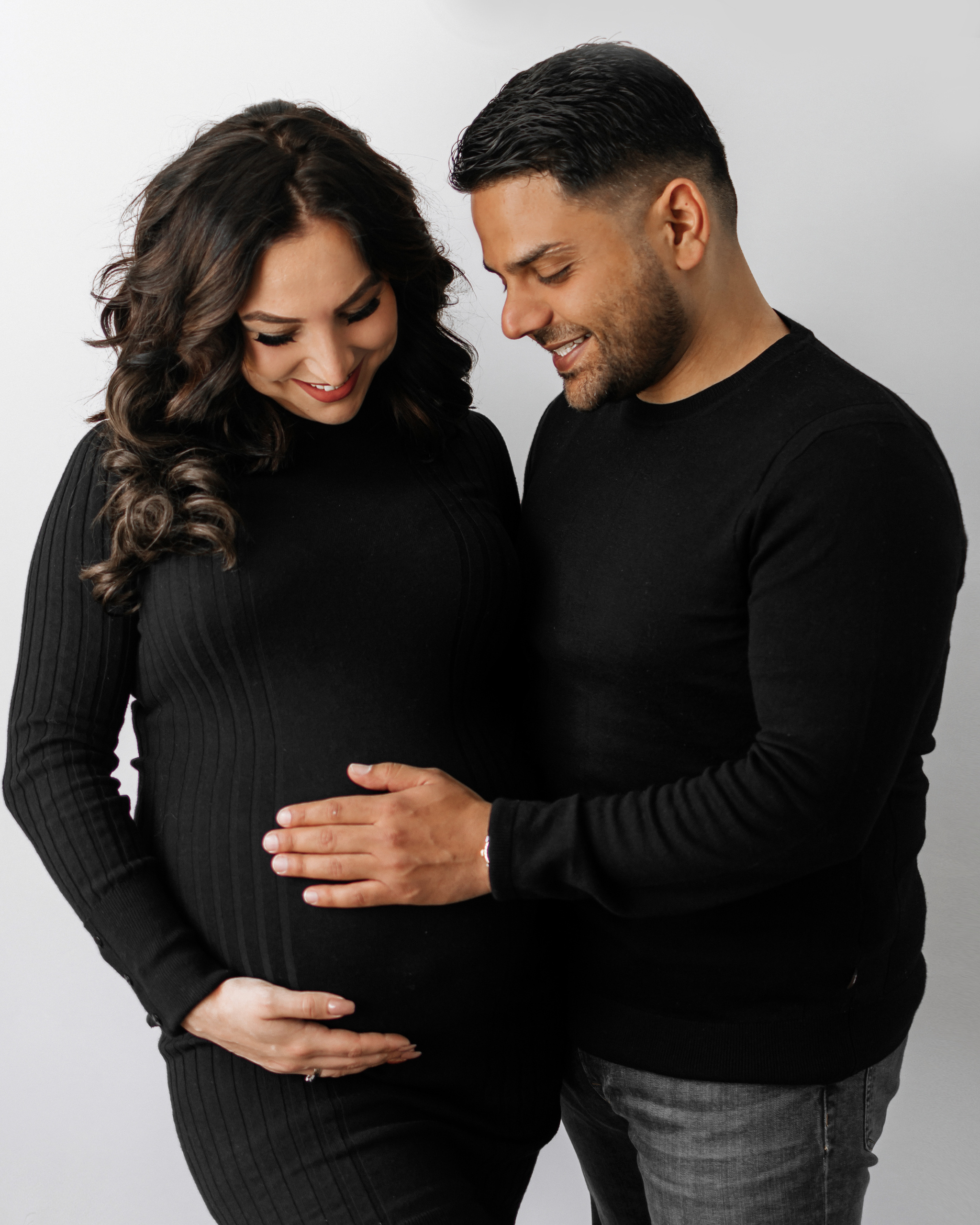Home Maternity Photoshoot Tips | Rapley Photography. Rapley Photography | West Yorkshire Wedding & Portrait Photographer