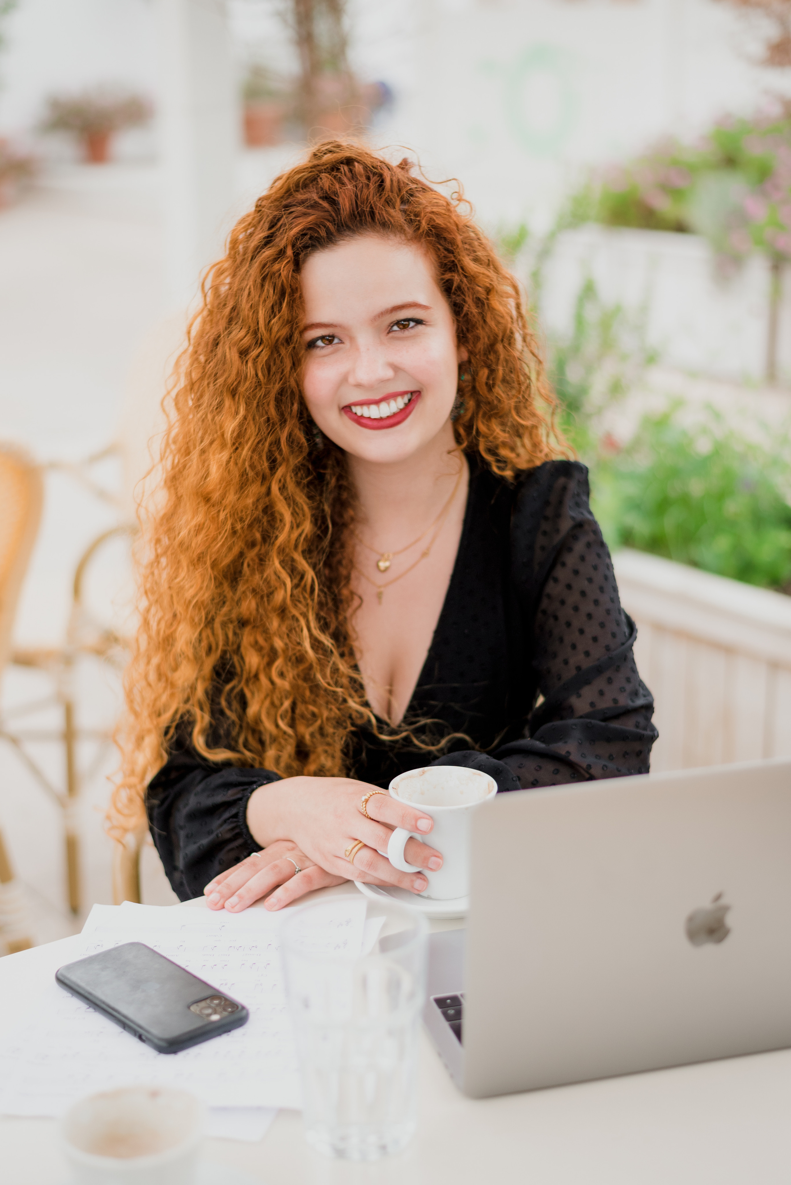 Joana. Lifestyle, wedding and family photographer