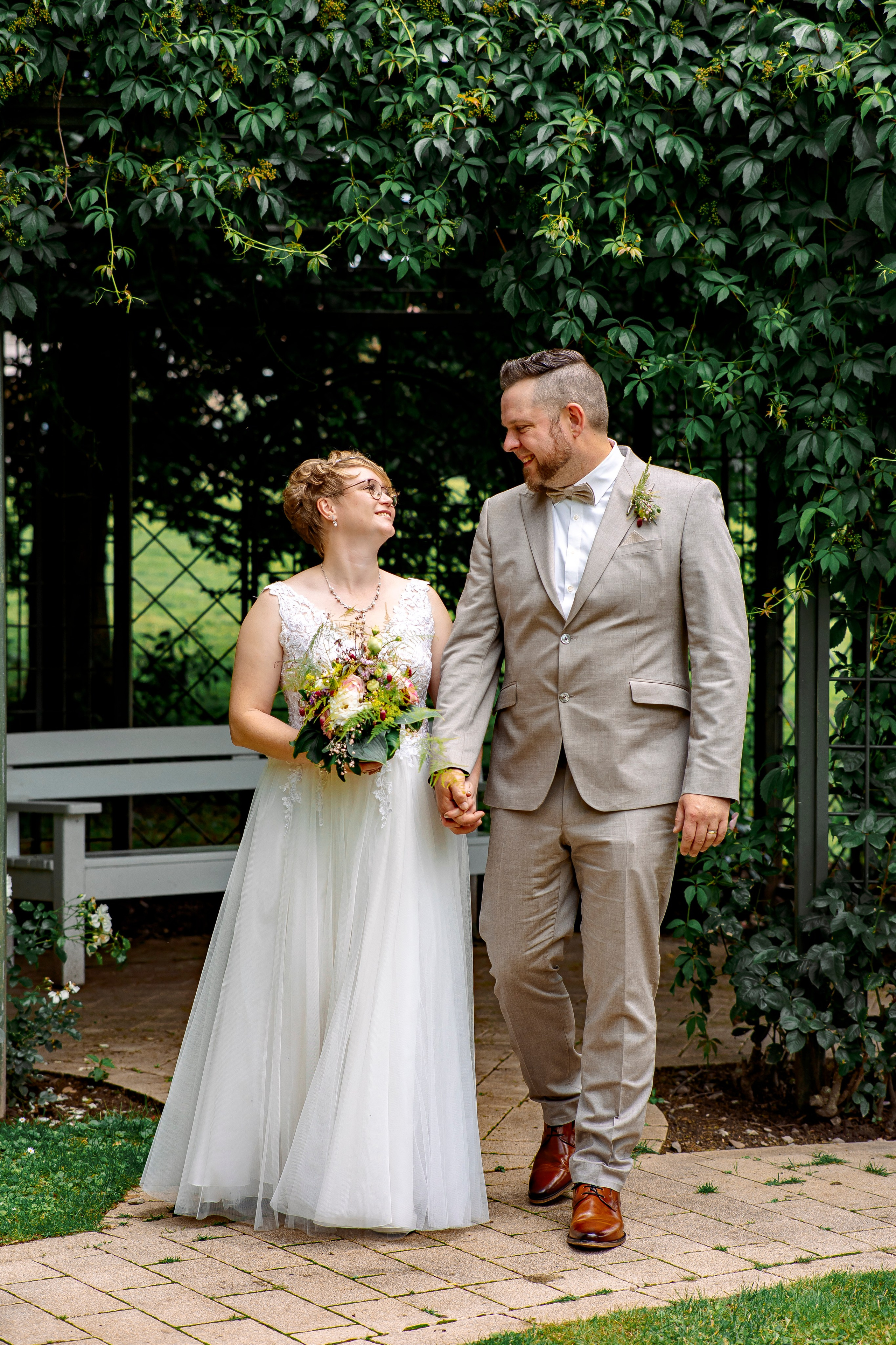 Standesamtliche Trauung in Bad Sassendorf. Fotograf NRW aus Wickede Ruhr, Milla Kunst