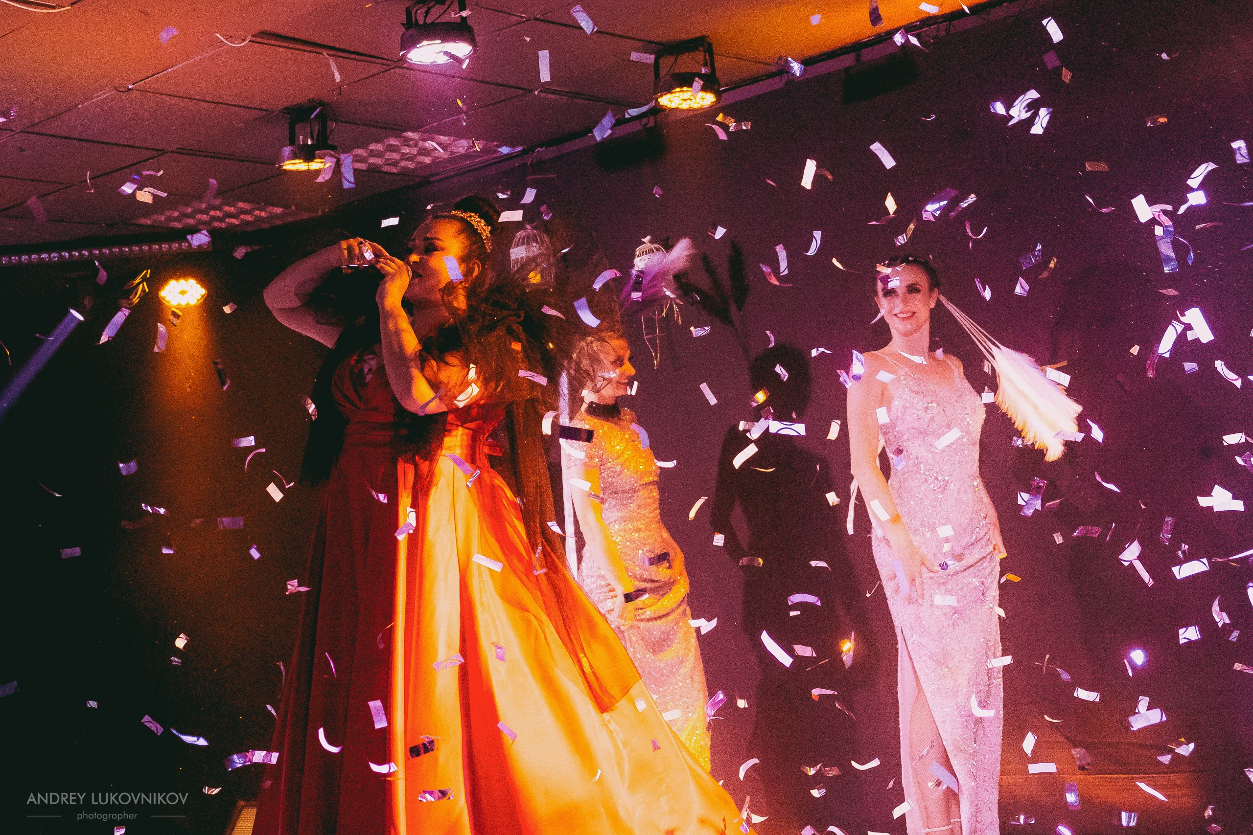 Фоторепортаж с театрального спектакля Las Divas в Торревьехе | Андрей Луковников