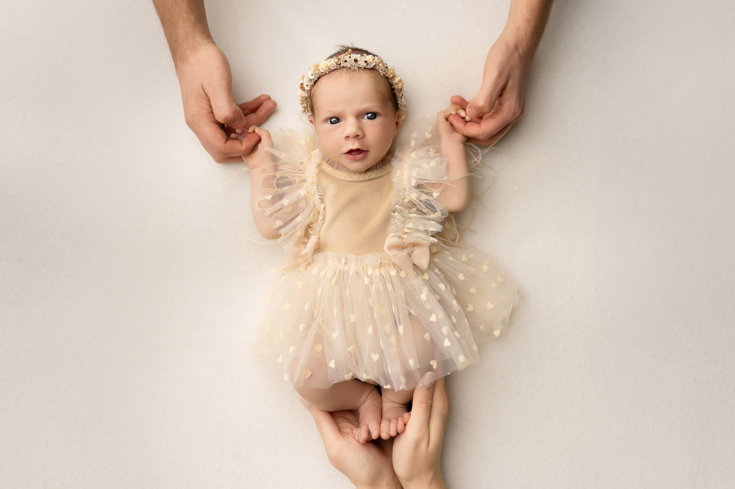 Esu Aleksandra naujagimių ir kudikių fotografė iš Vilniaus