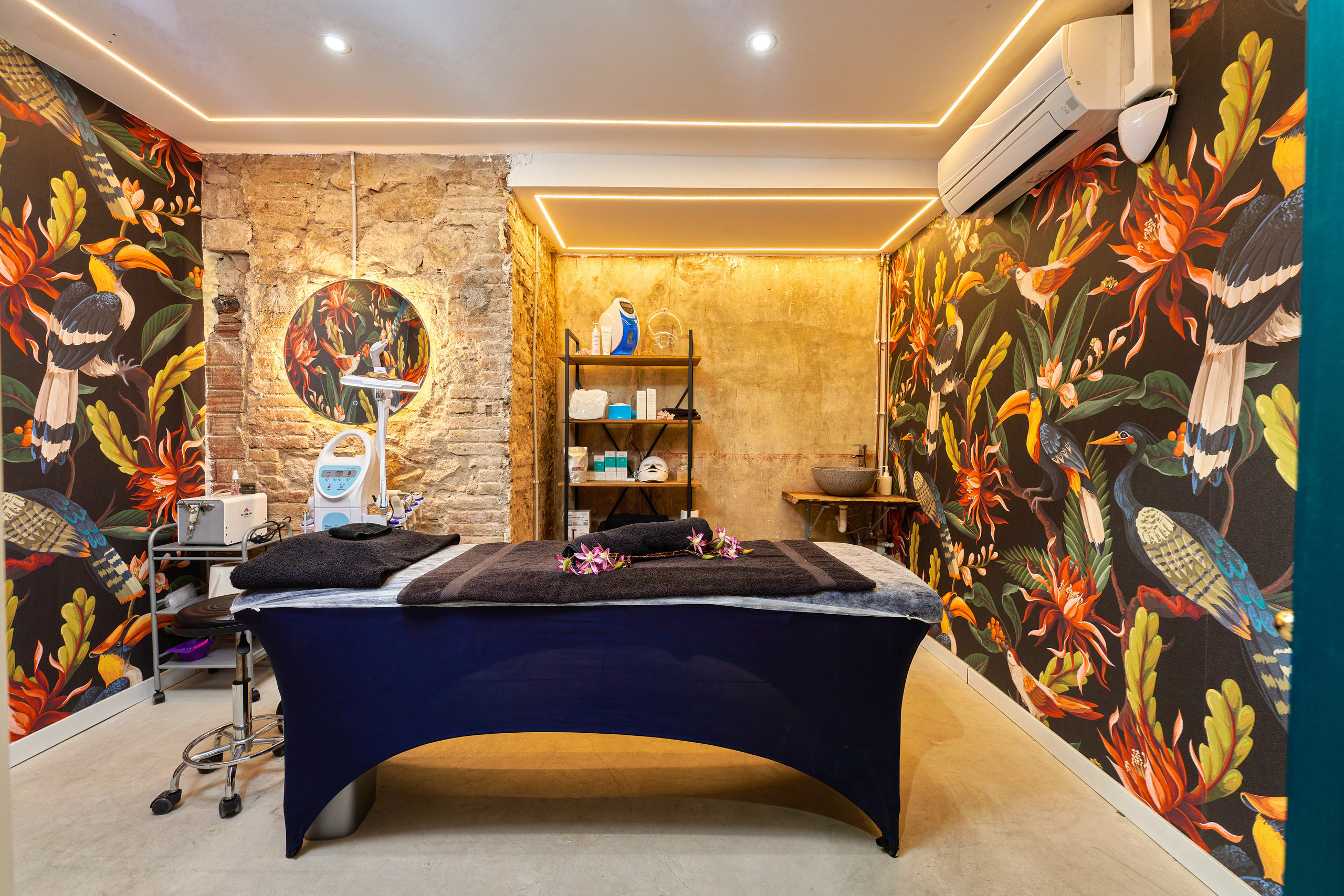 Property. Photographer @ Studio | Barcelona — Svyatoslav Usmyal