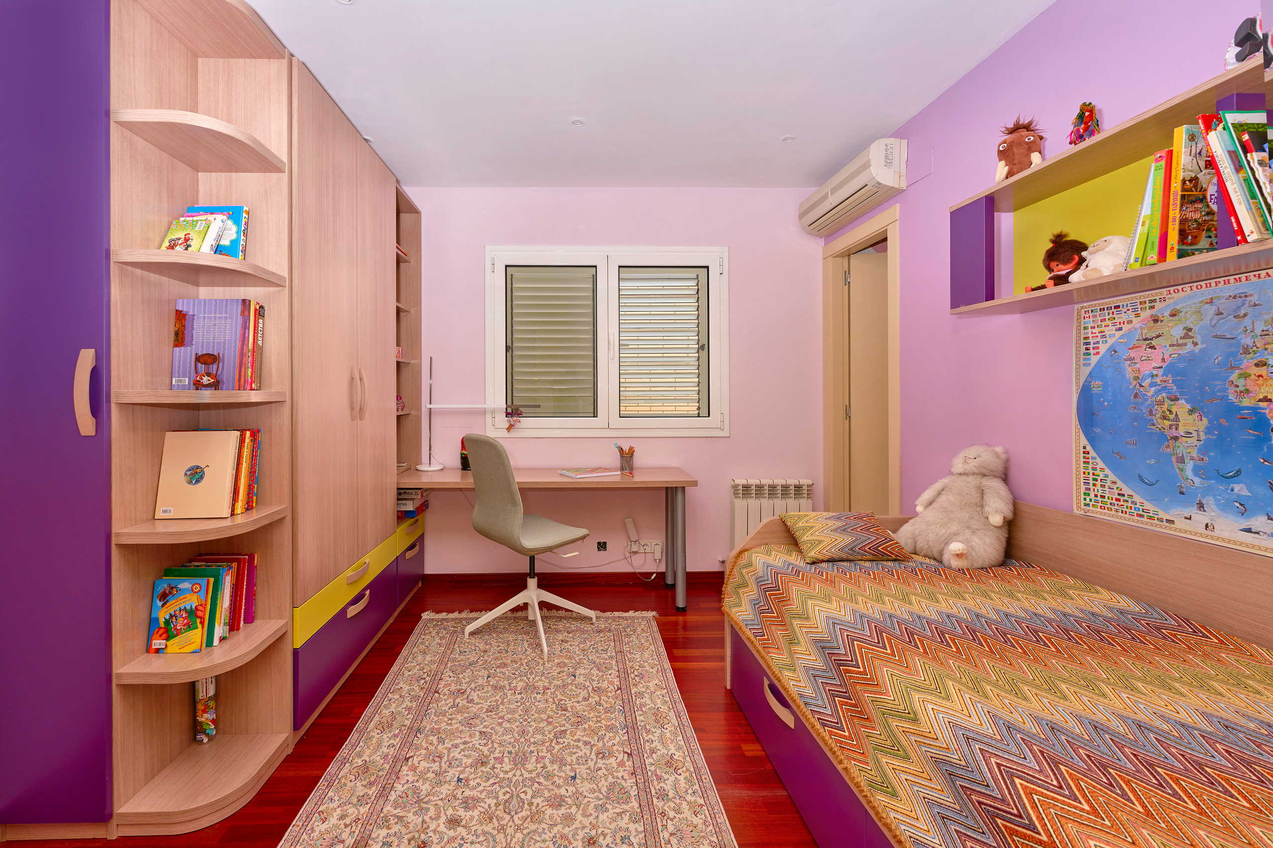 Property. Photographer @ Studio | Barcelona — Svyatoslav Usmyal