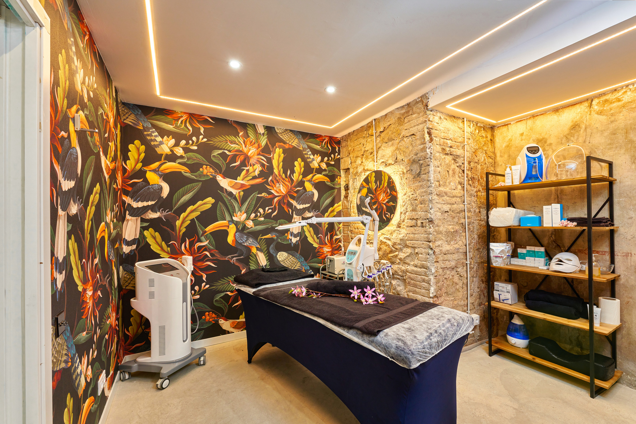 Property. Photographer @ Studio | Barcelona — Svyatoslav Usmyal