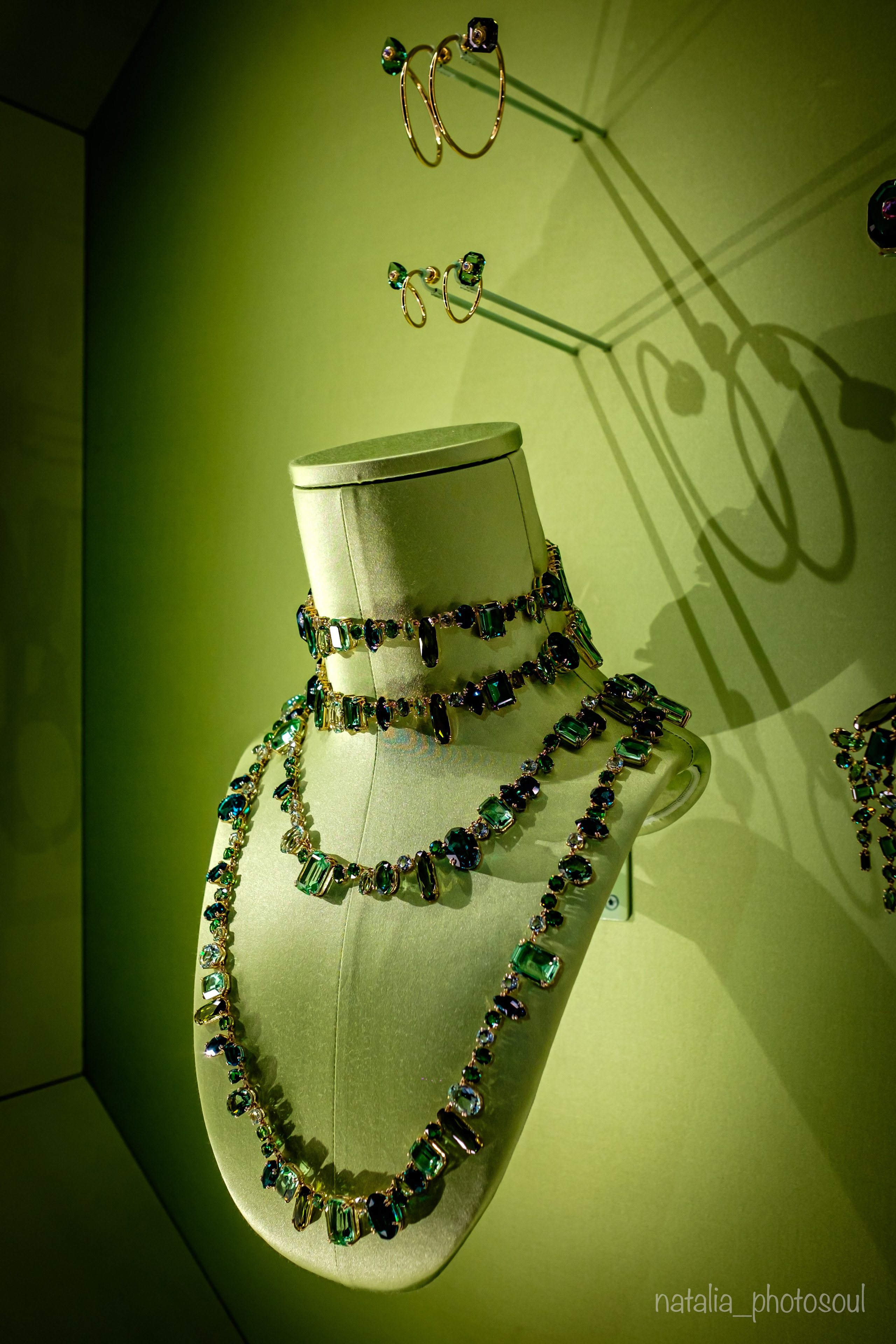 SWAROVSKI MASTERS OF LIGHT FROM VIENNA TO SEOUL. Photographer in Seoul Dobrokvashina Natalya