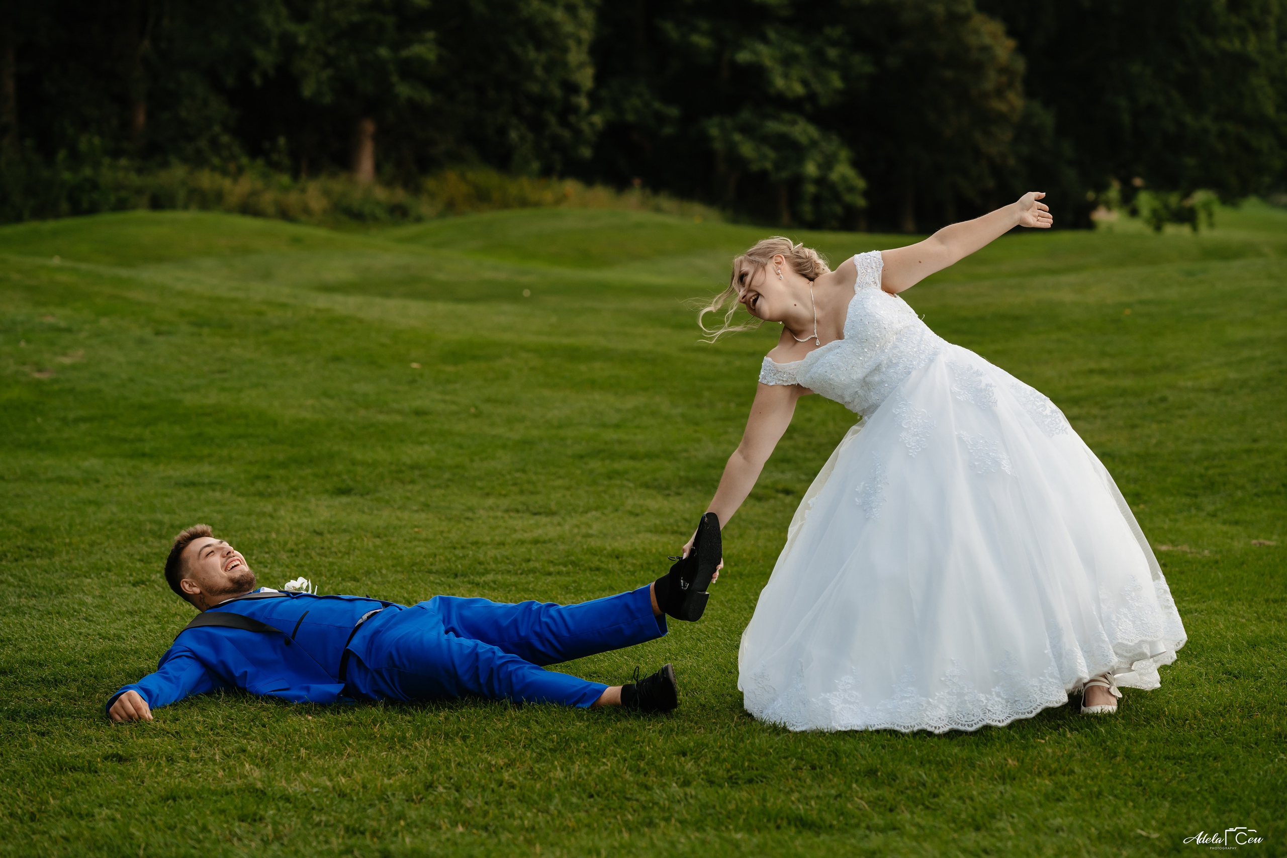 WEDDING PHOTOGRAPHER IN UK